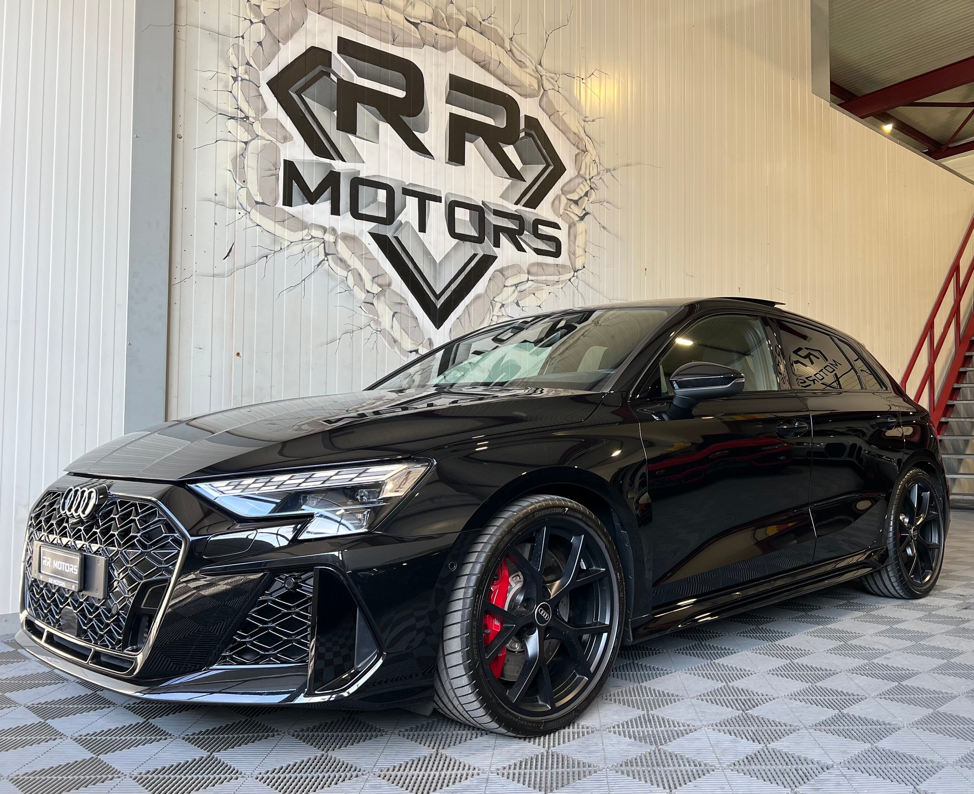AUDI RS3 Sportback 2.5 TSI quattro S-tronic-image-0
