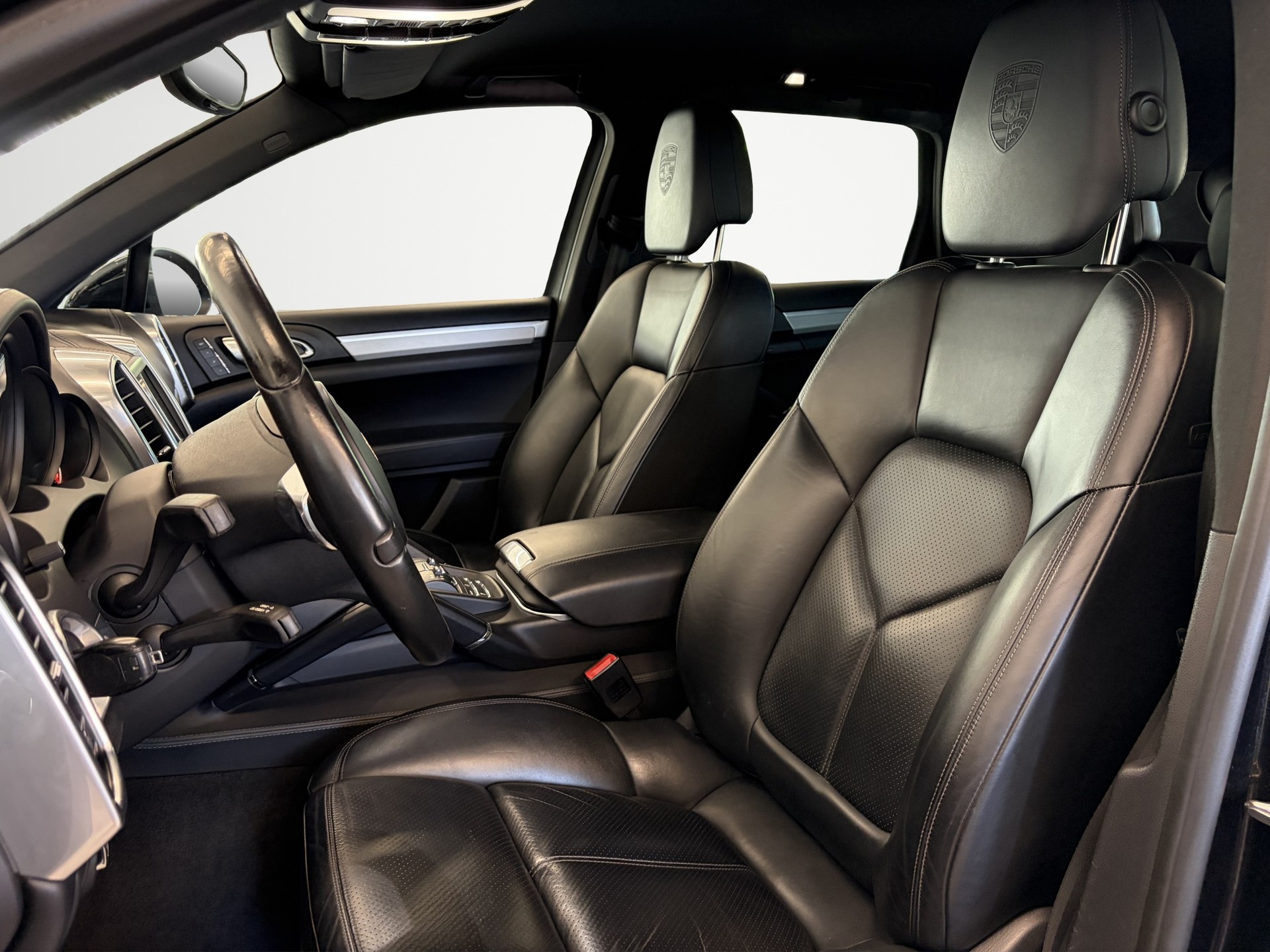 PORSCHE Cayenne Diesel-image-11