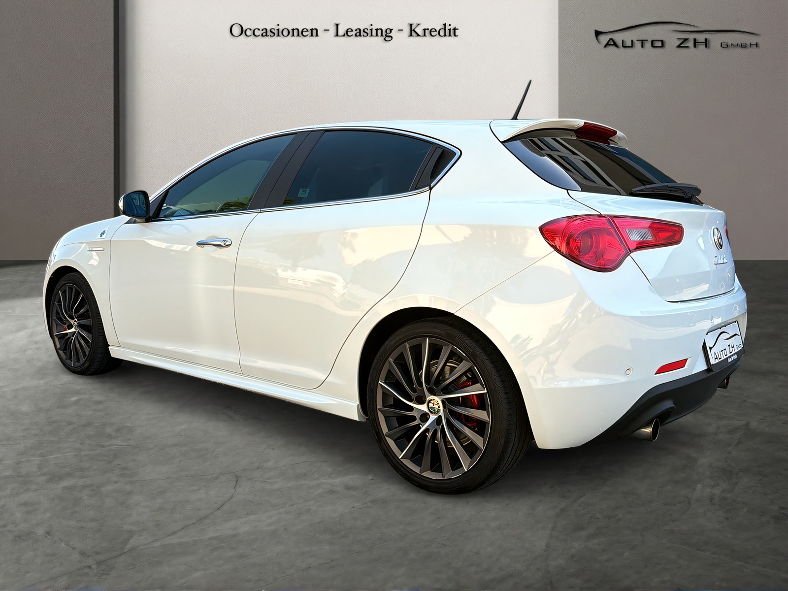 ALFA ROMEO Giulietta 1750 TBi Quadrifoglio Verde-image-5