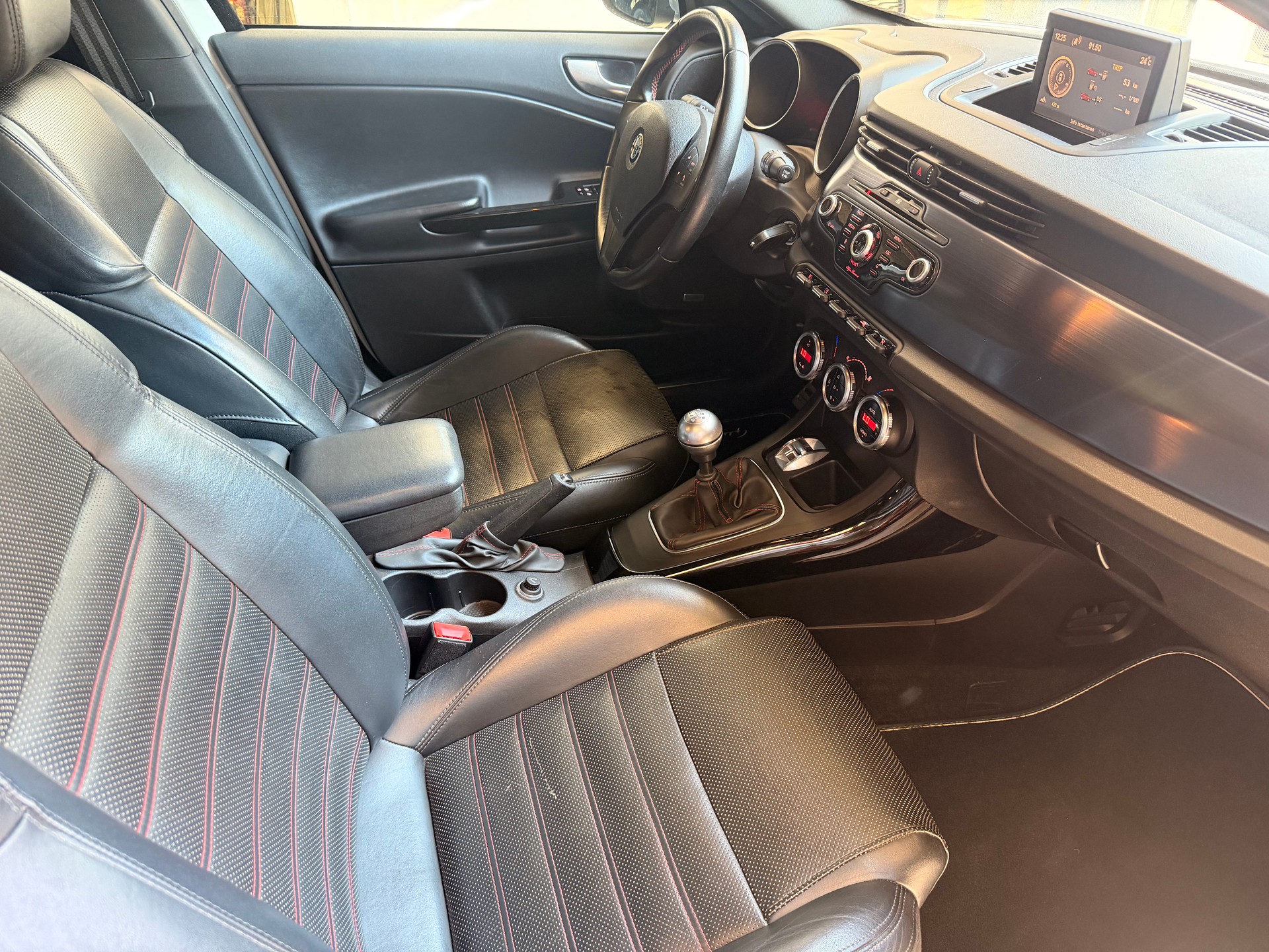 ALFA ROMEO Giulietta 1750 TBi Quadrifoglio Verde-image-7