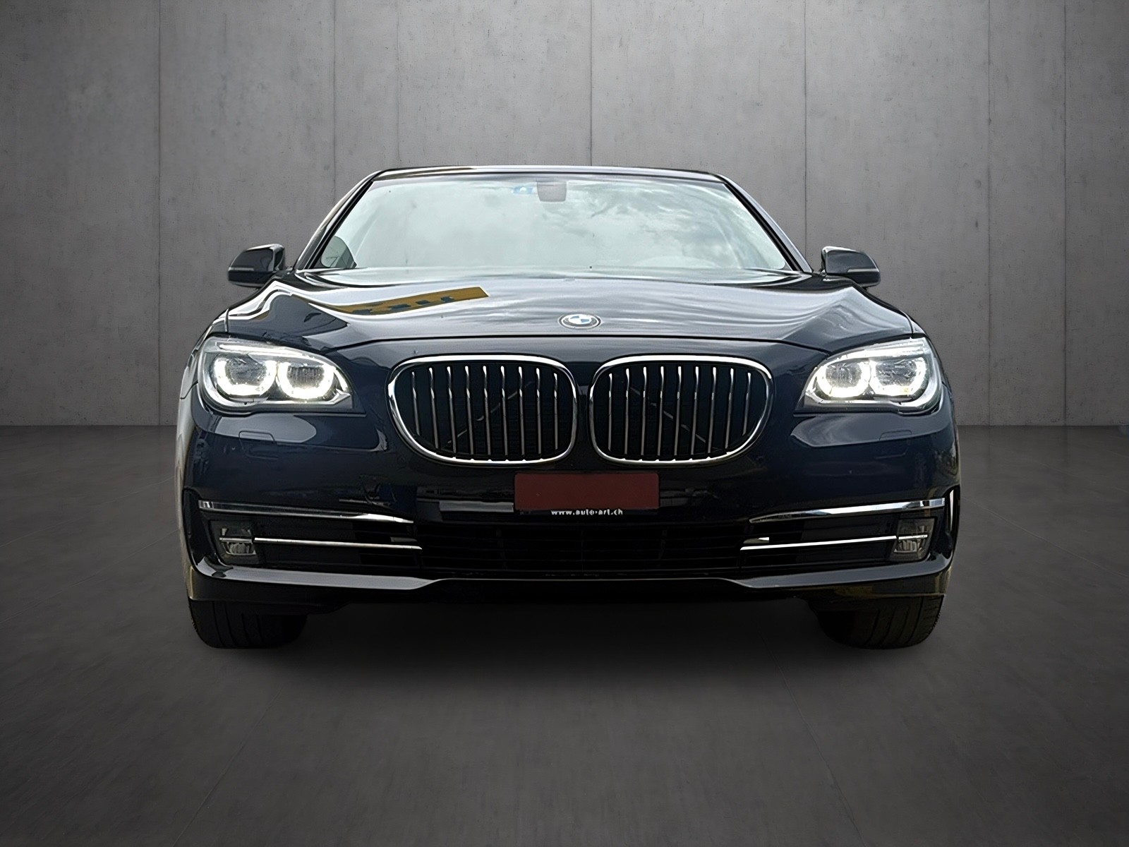 BMW 730d xDrive-image-4