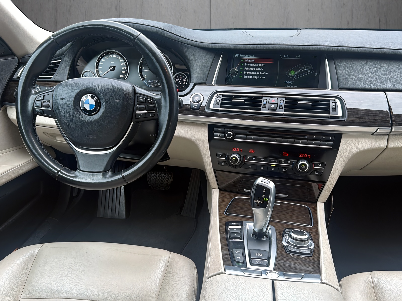 BMW 730d xDrive-image-6