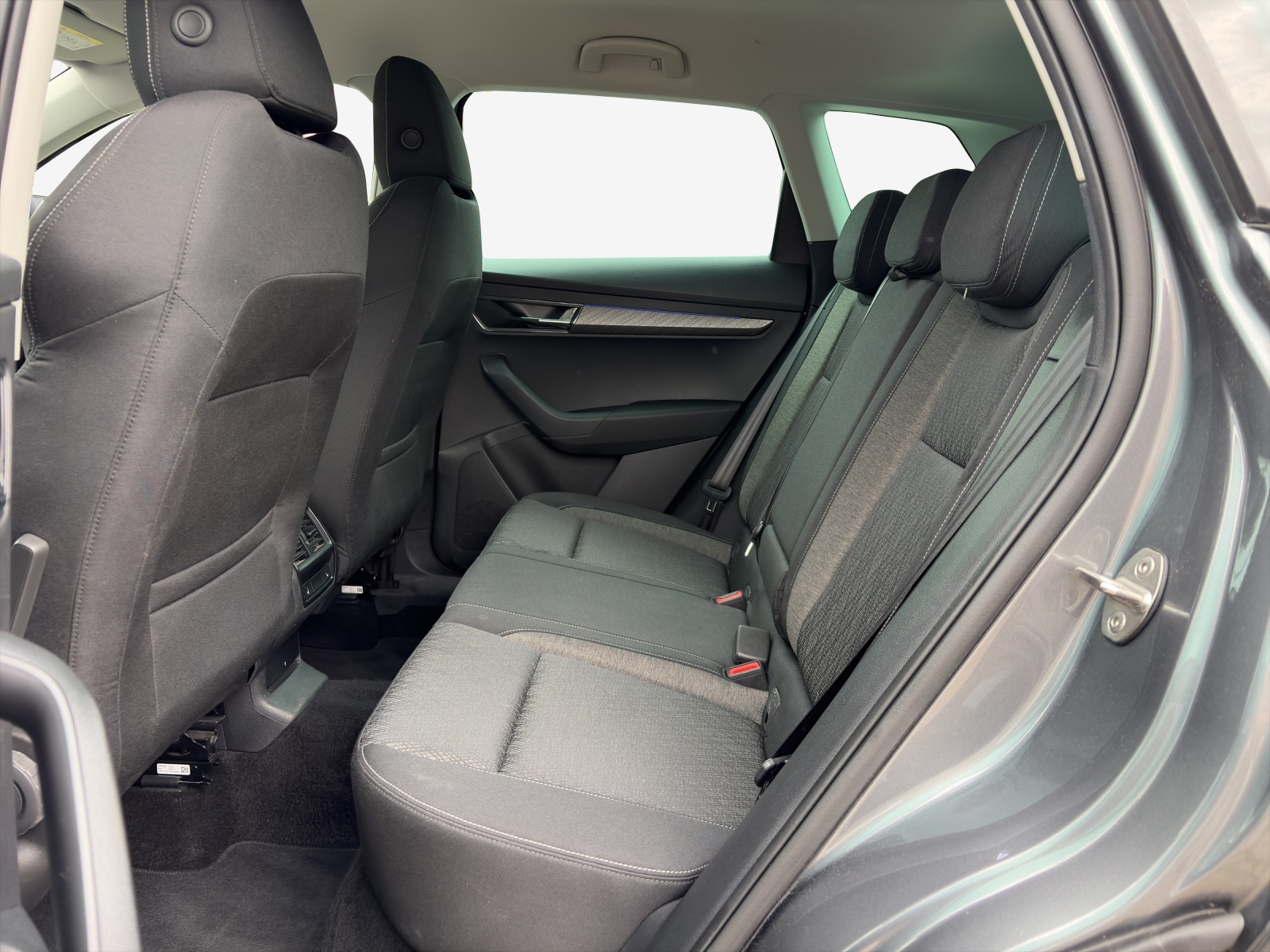 SKODA Karoq 1.5 TSI Style DSG-image-11
