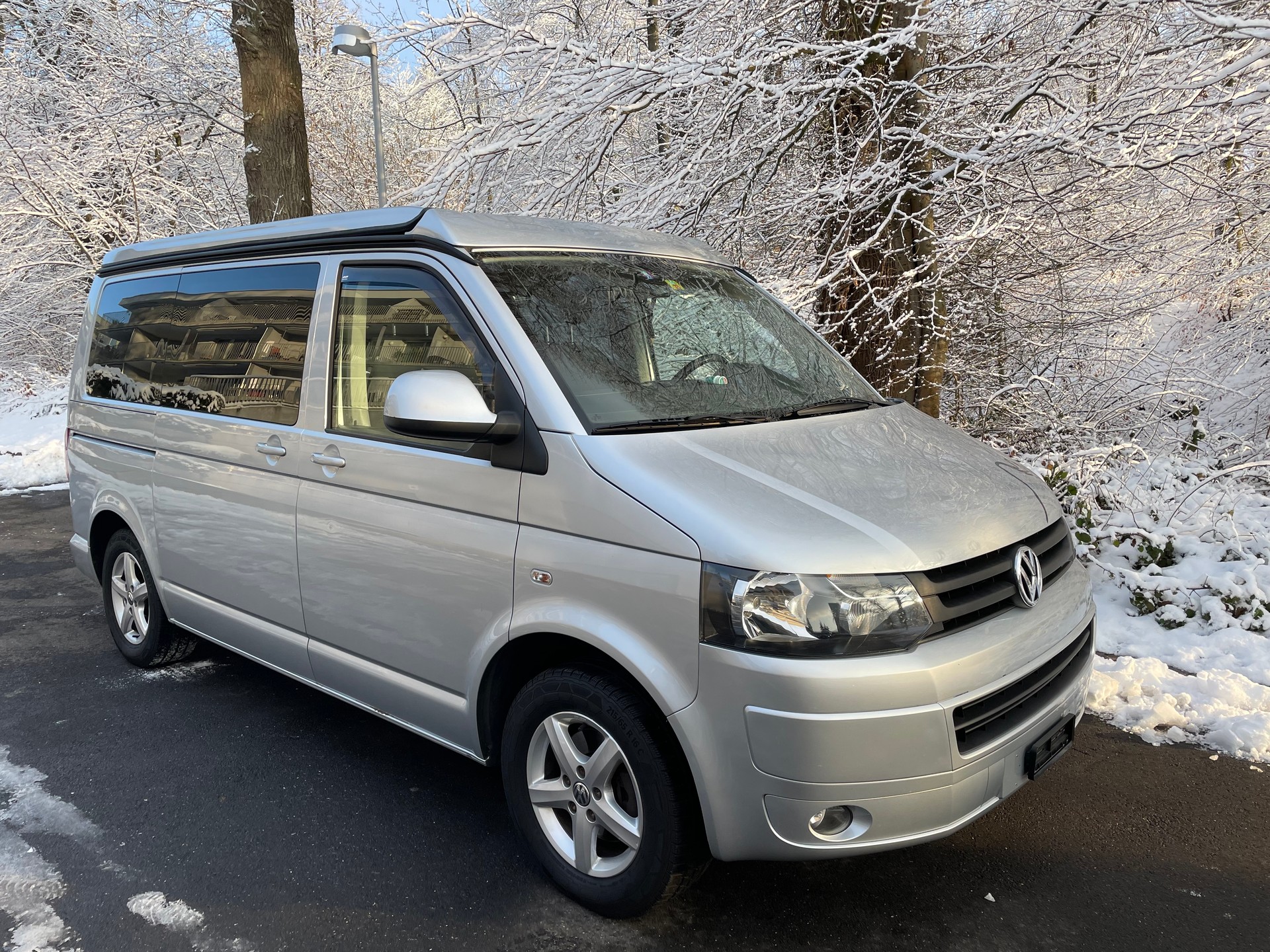 VW Caravelle / Camper-image-1