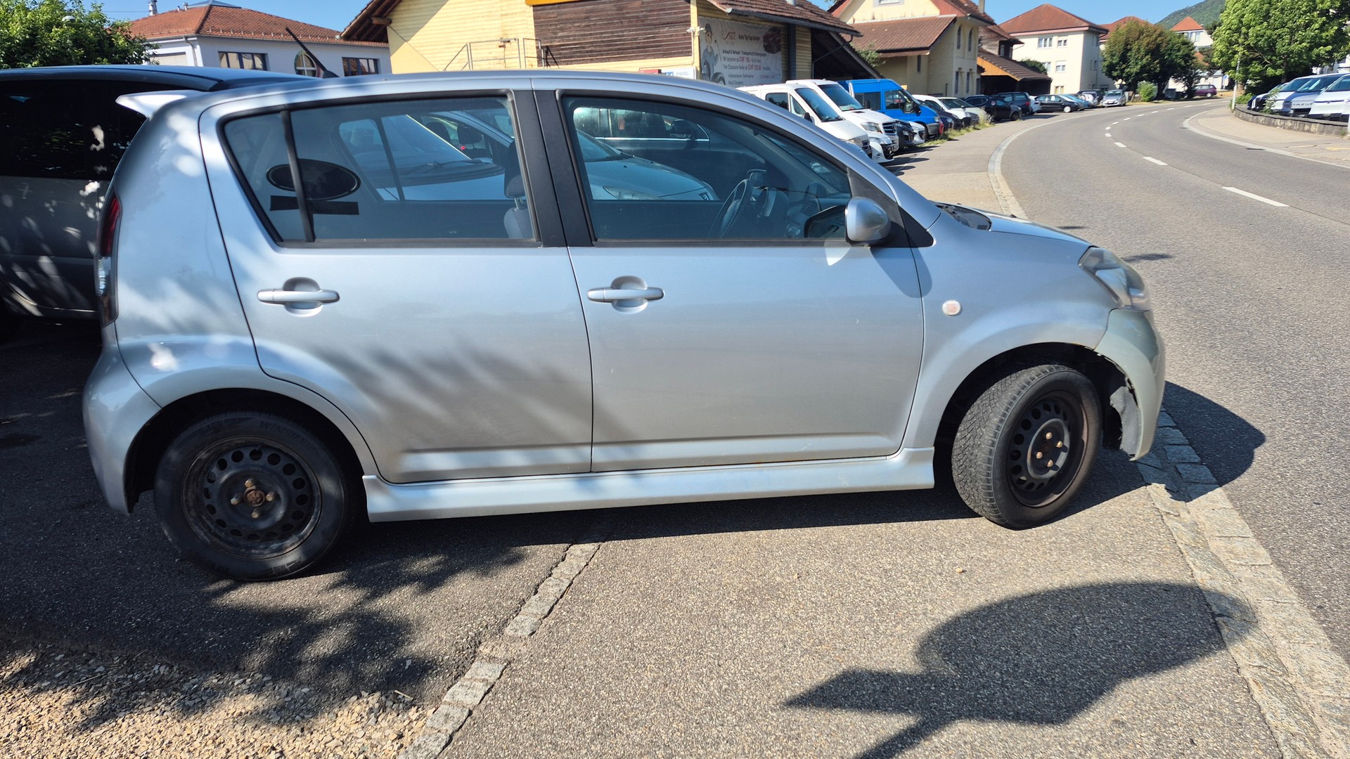 DAIHATSU Sirion 1.3 eco-4WD-image-3