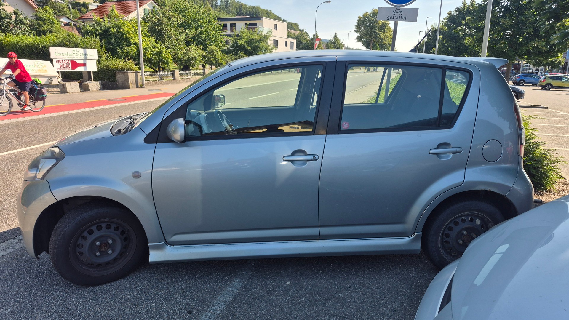 DAIHATSU Sirion 1.3 eco-4WD-image-6