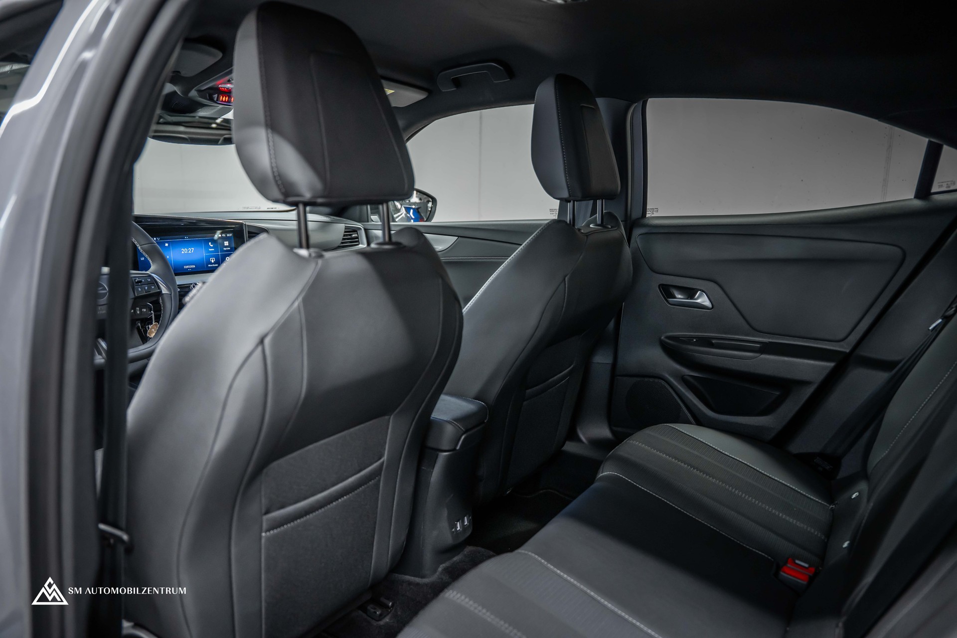 OPEL Mokka 1.2 T 130 GS / Rückfahrkamera / Werksgarantie-image-17