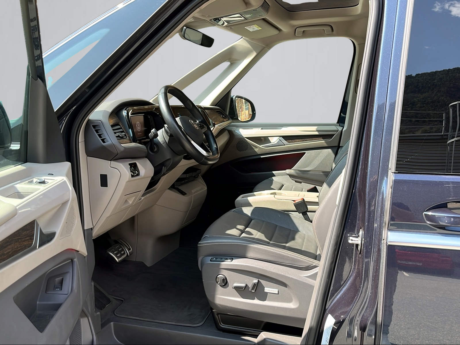 VW Multivan 2.0 TSI Style DSG-image-2