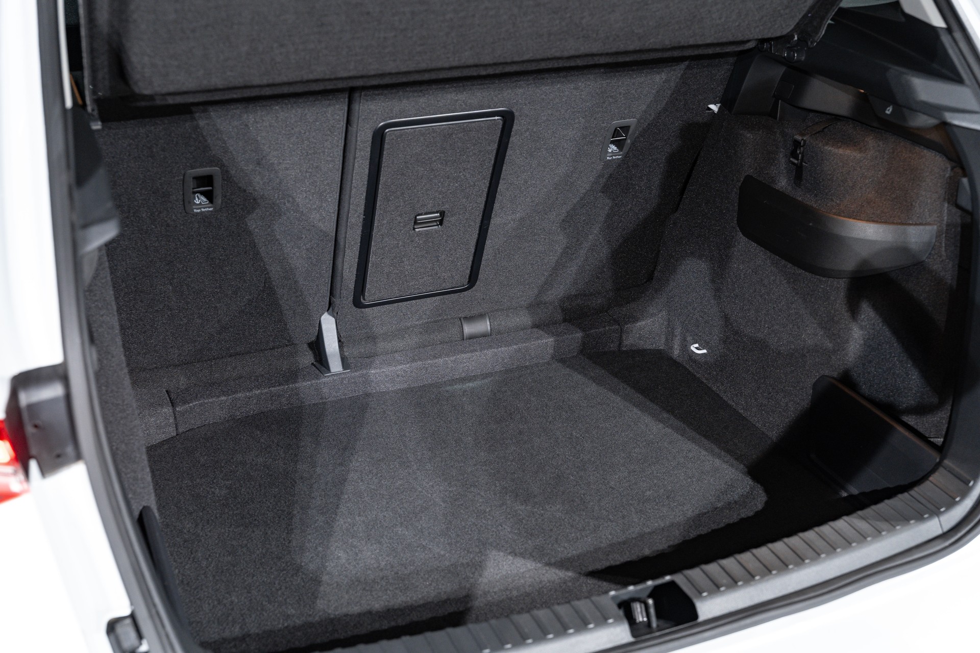 SKODA Karoq 1.5 TSI Top Selection DSG-image-22