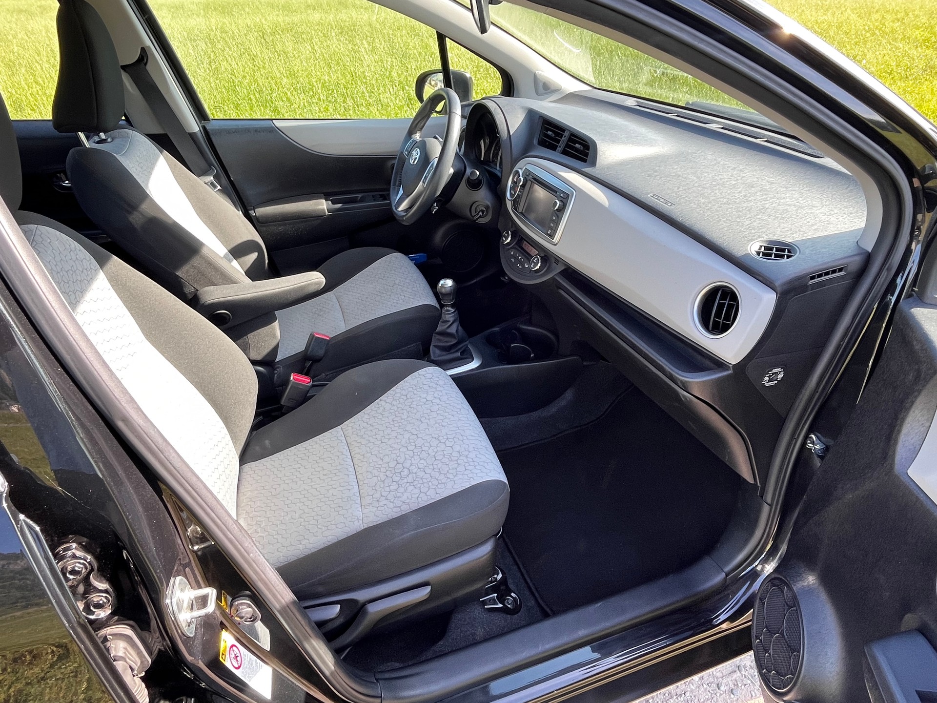 TOYOTA Yaris SOL VVT-i, 1.33-image-2