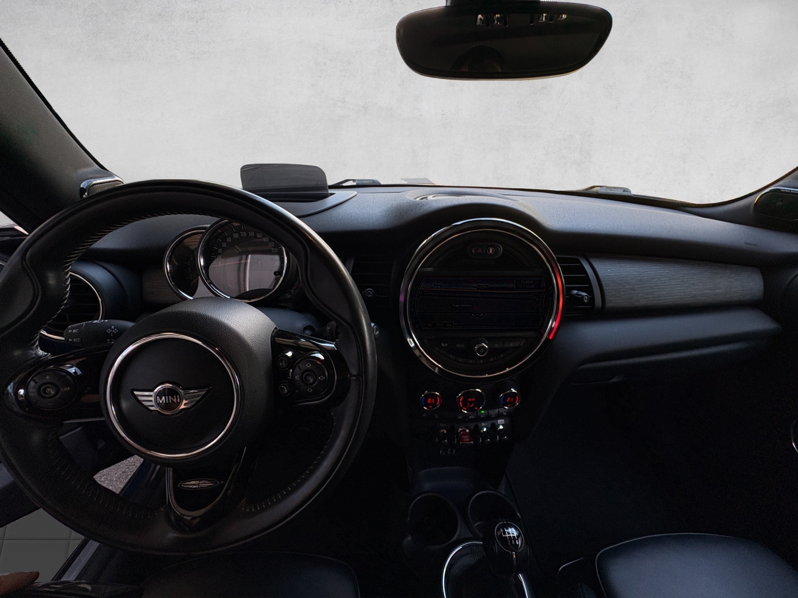 MINI Cooper S-image-11