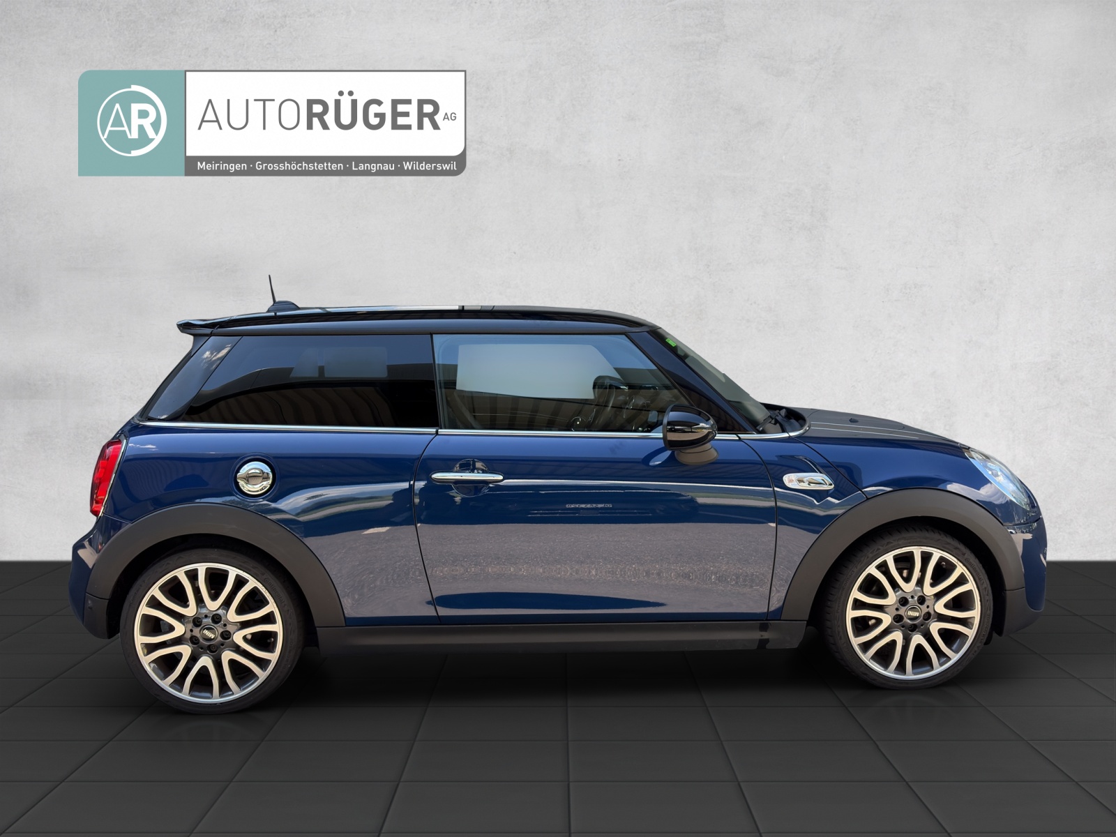 MINI Cooper S-image-6
