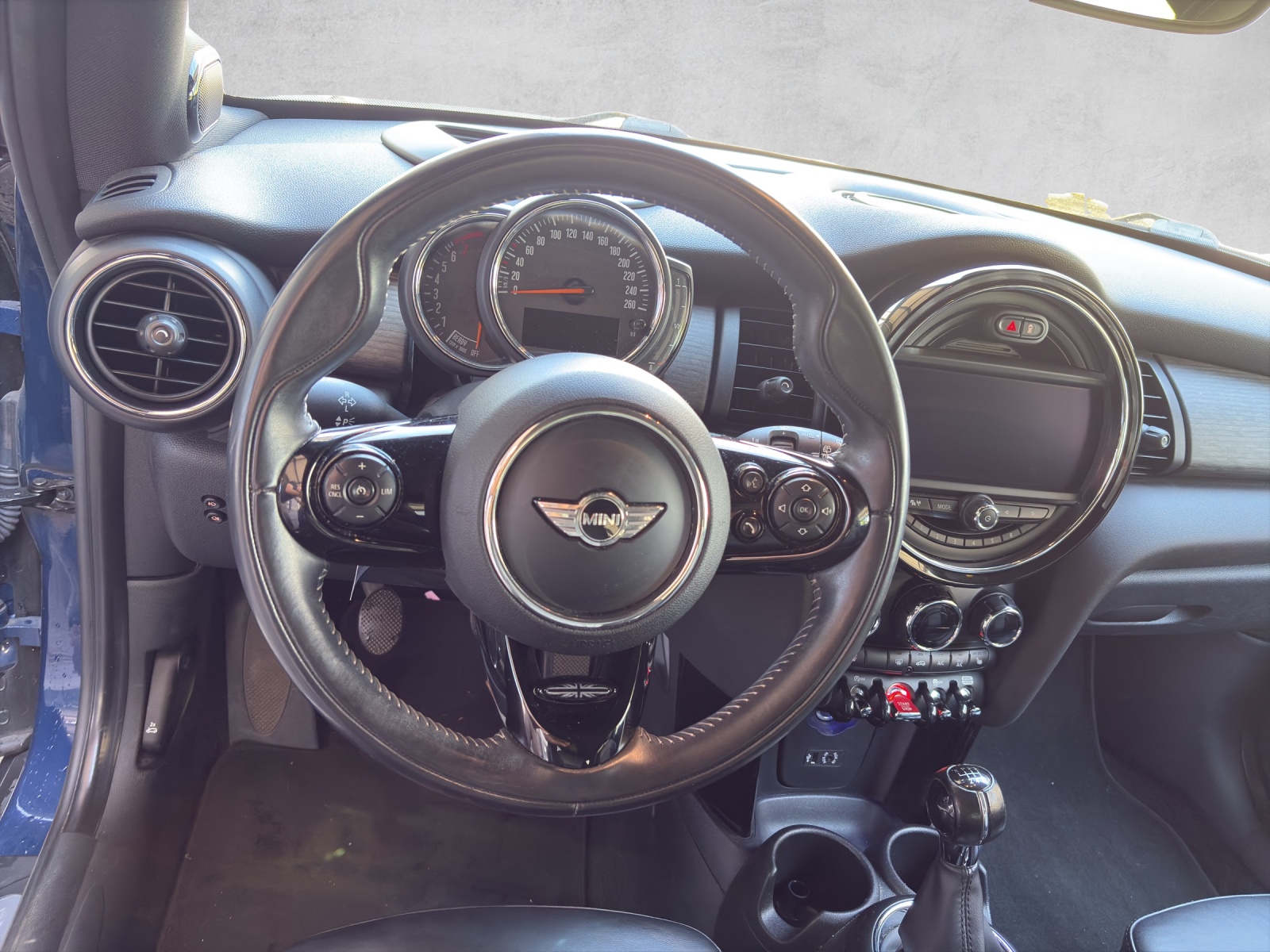 MINI Cooper S-image-10