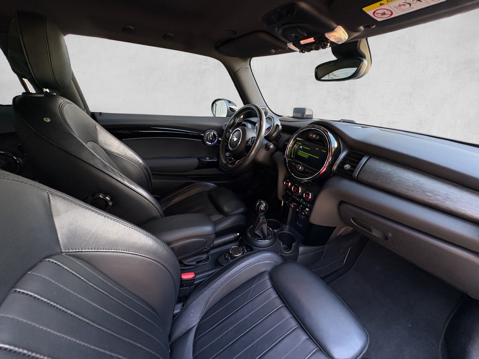 MINI Cooper S-image-12