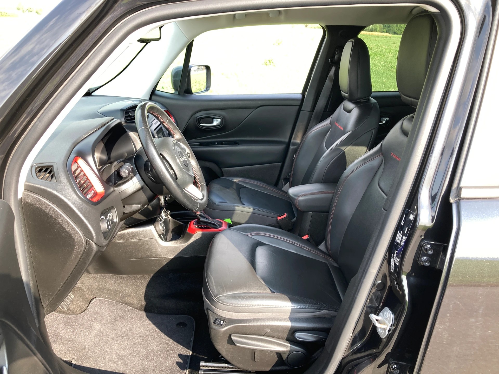 JEEP Renegade 2.0 CRD Trailhawk AWD + Low Range 9ATX-image-7