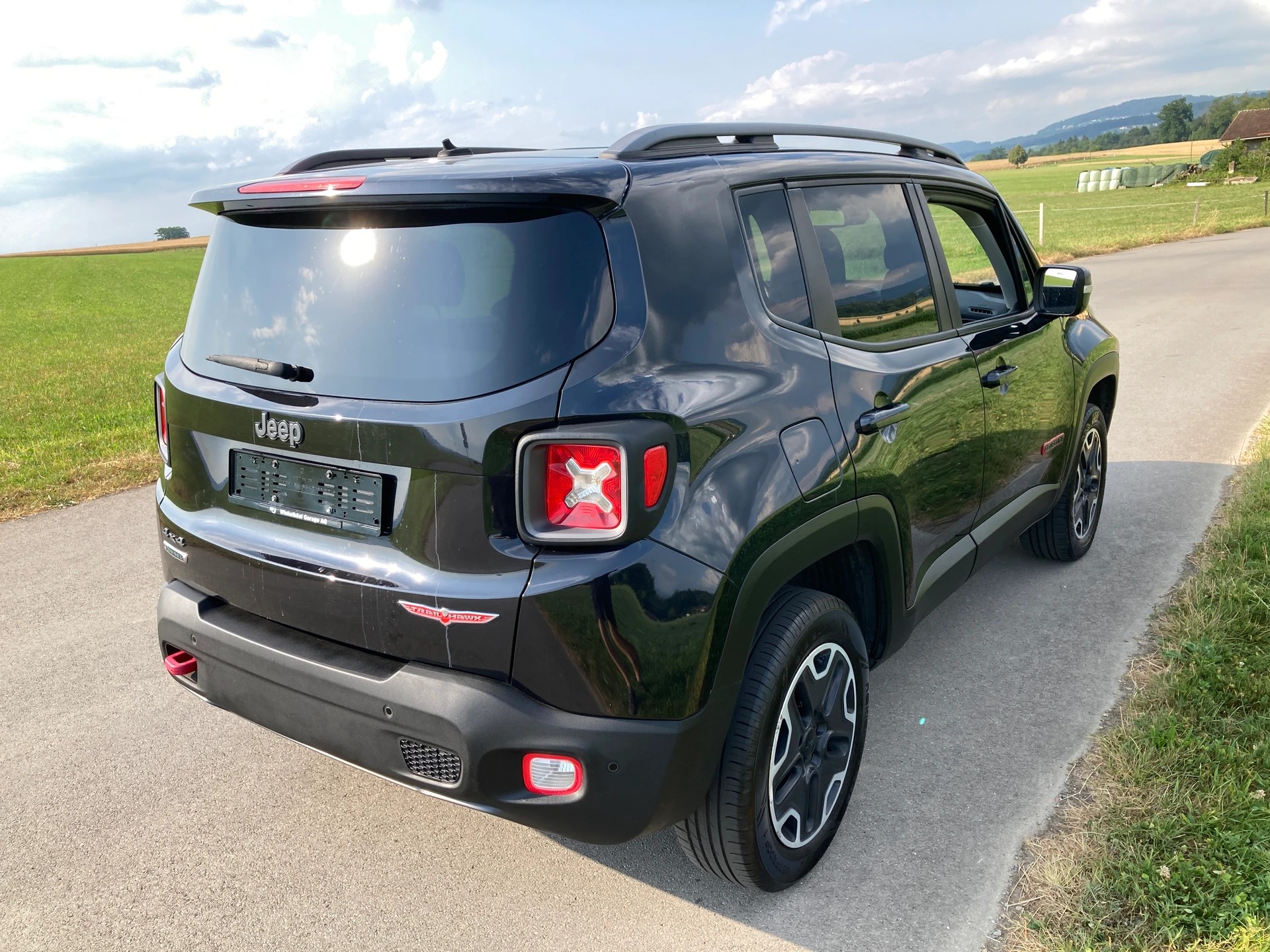 JEEP Renegade 2.0 CRD Trailhawk AWD + Low Range 9ATX-image-2