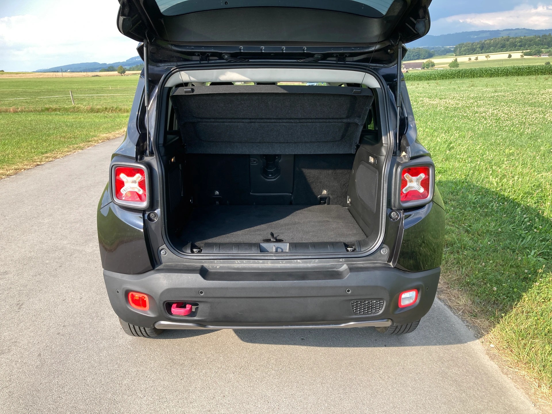 JEEP Renegade 2.0 CRD Trailhawk AWD + Low Range 9ATX-image-4