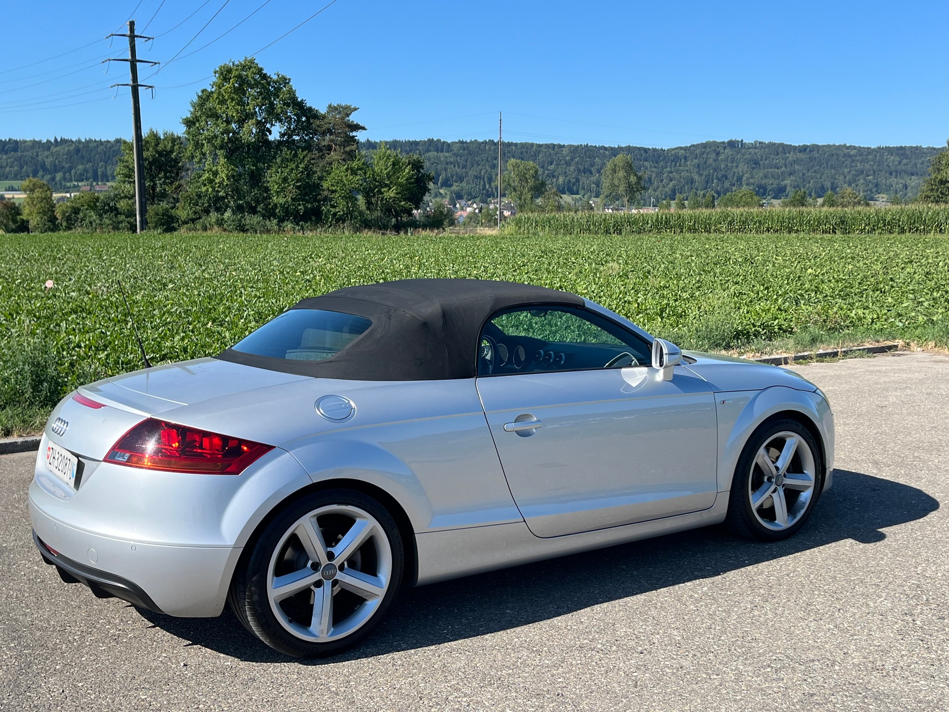 AUDI TT Roadster 2.0 TFSI-image-6