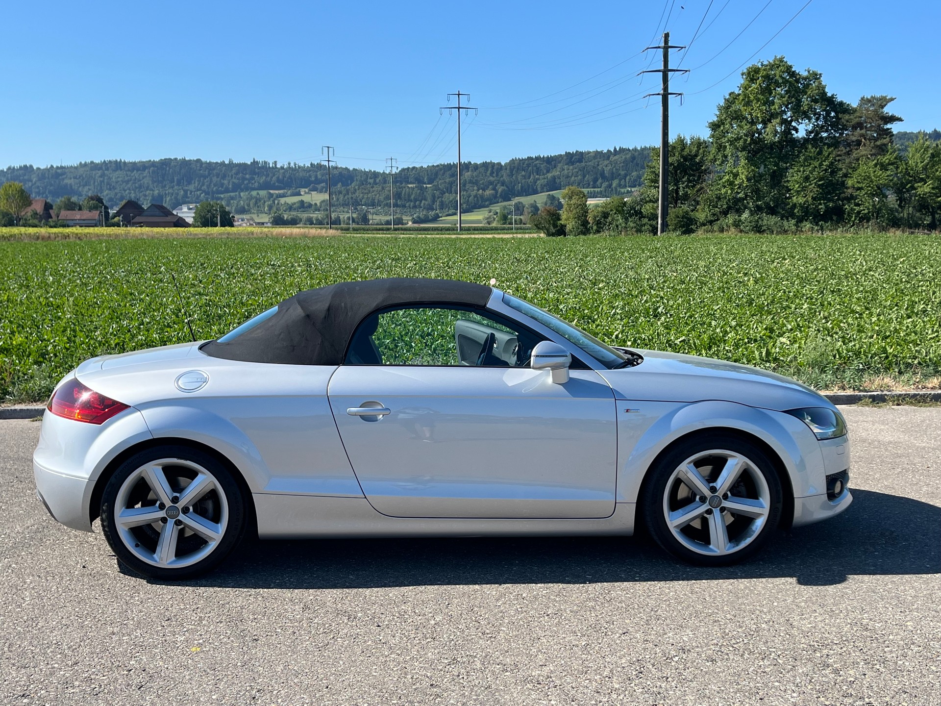 AUDI TT Roadster 2.0 TFSI-image-7