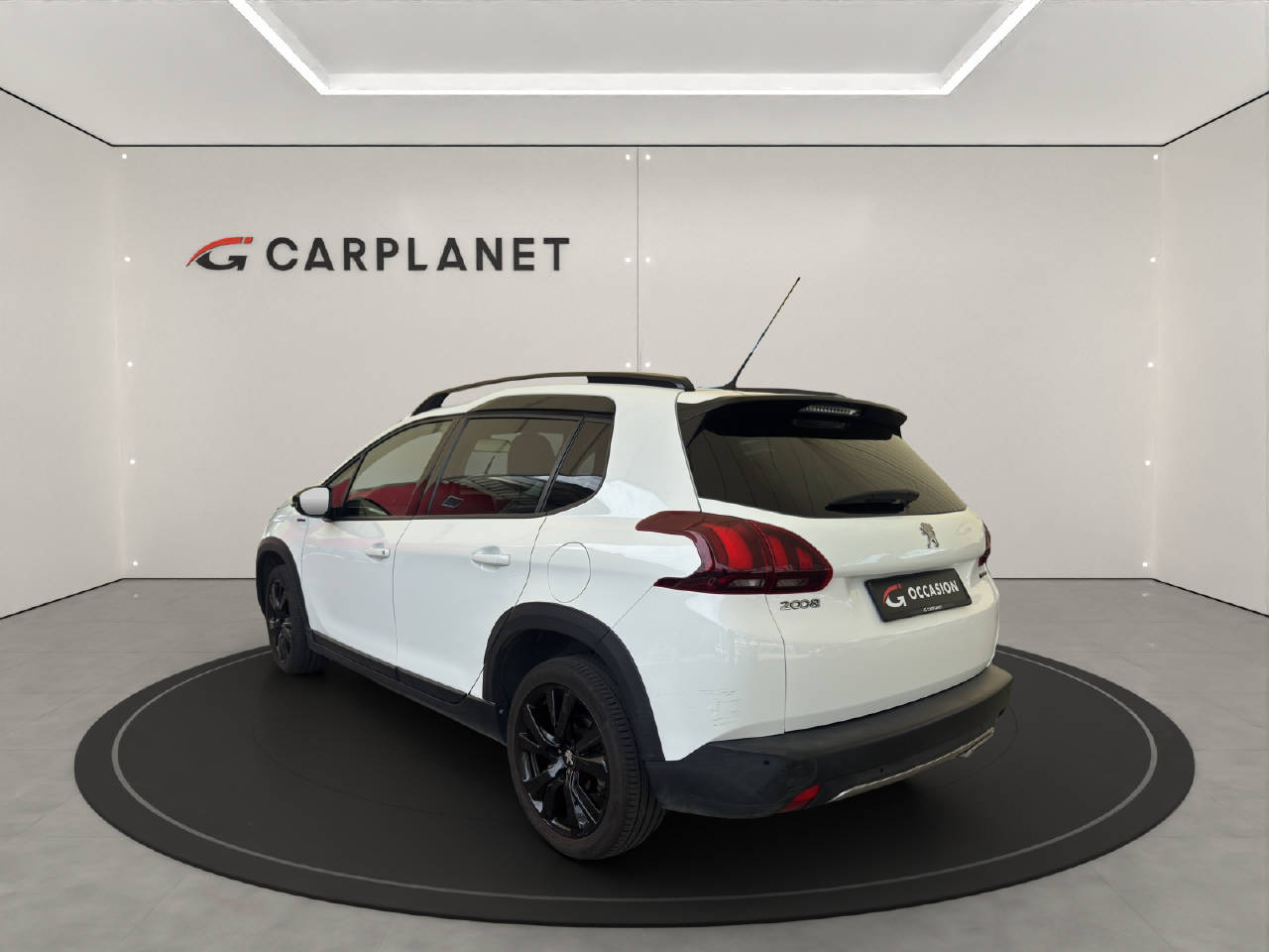 PEUGEOT 2008 1.2 PureTech 110 Allure S/S *Automat*-image-2