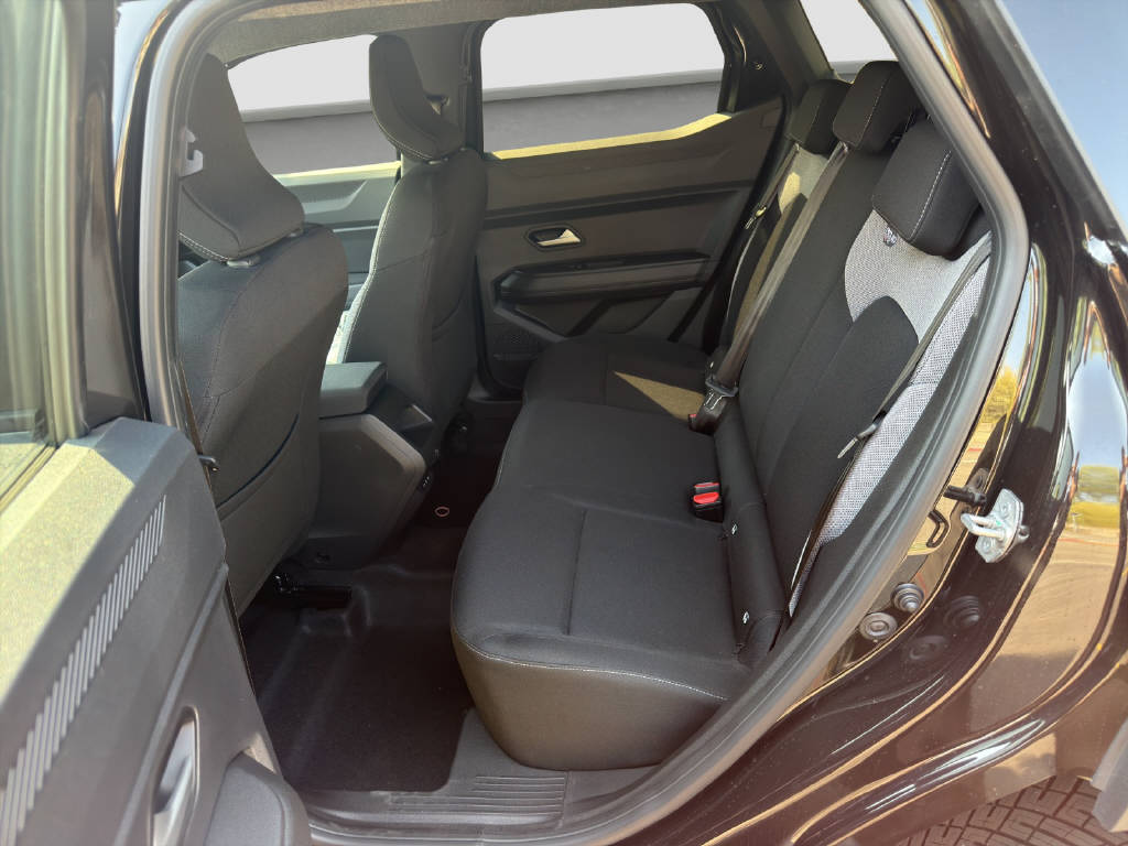 DACIA Duster 1.2 Hybrid Journey 4WD-image-11