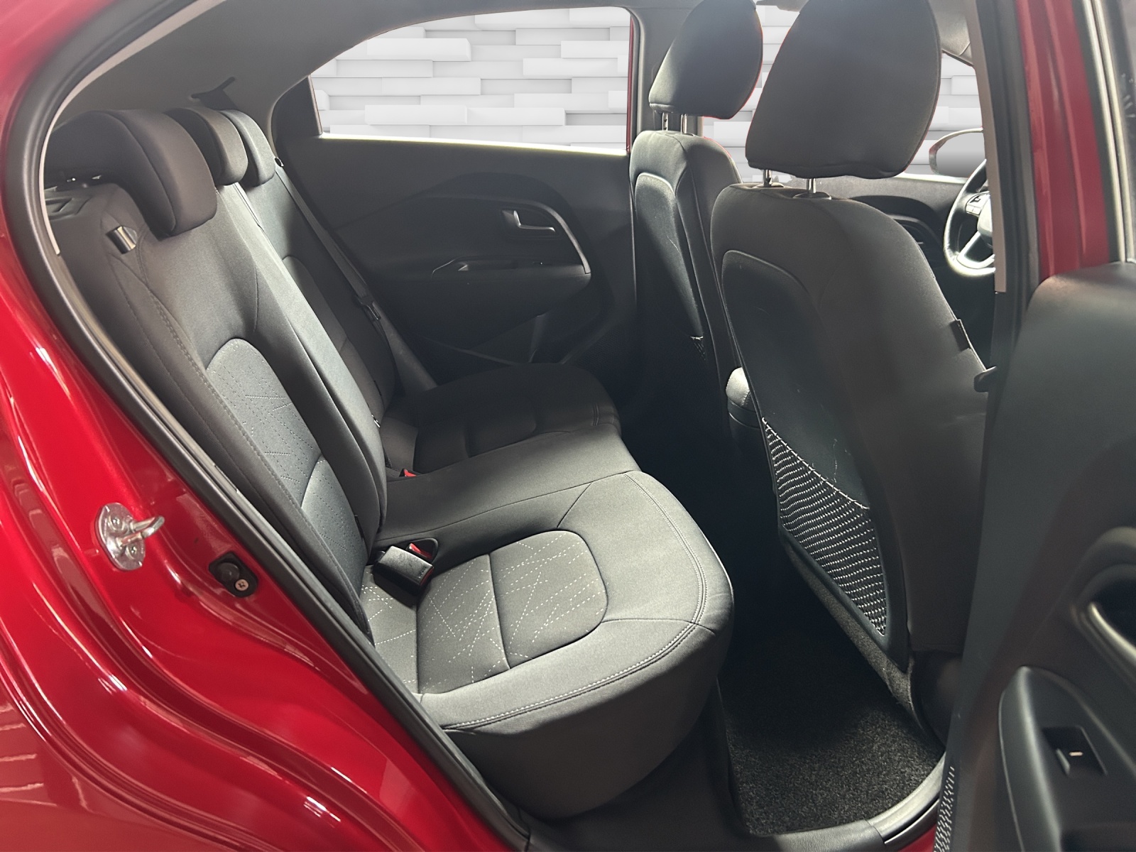 KIA Rio 1.4 CVVT Style-image-9