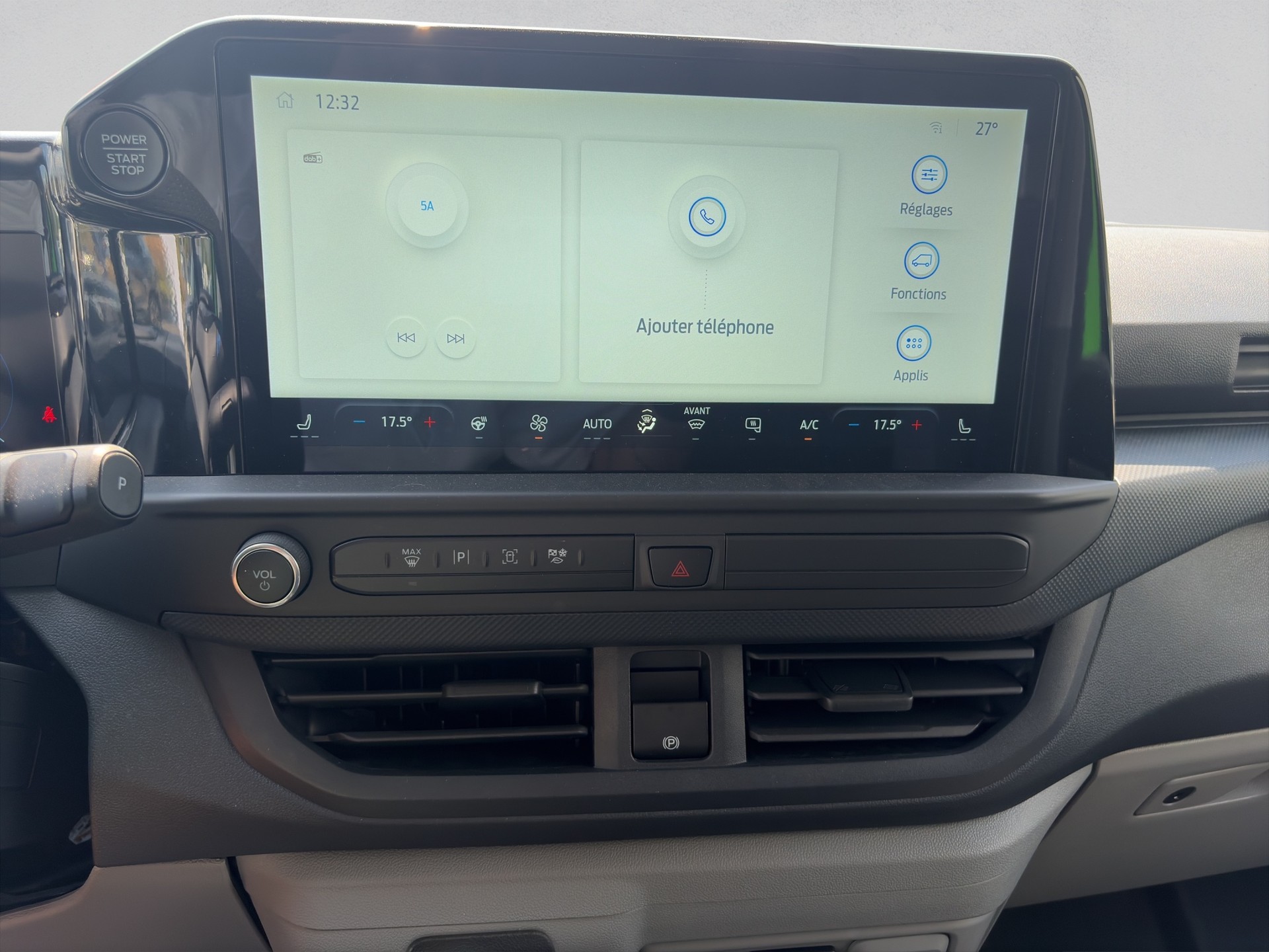 FORD Transit Custom Fourgon 320 L1H1 MS-RT Automat 170 ch 2.0 ecoblue BVA8-image-16