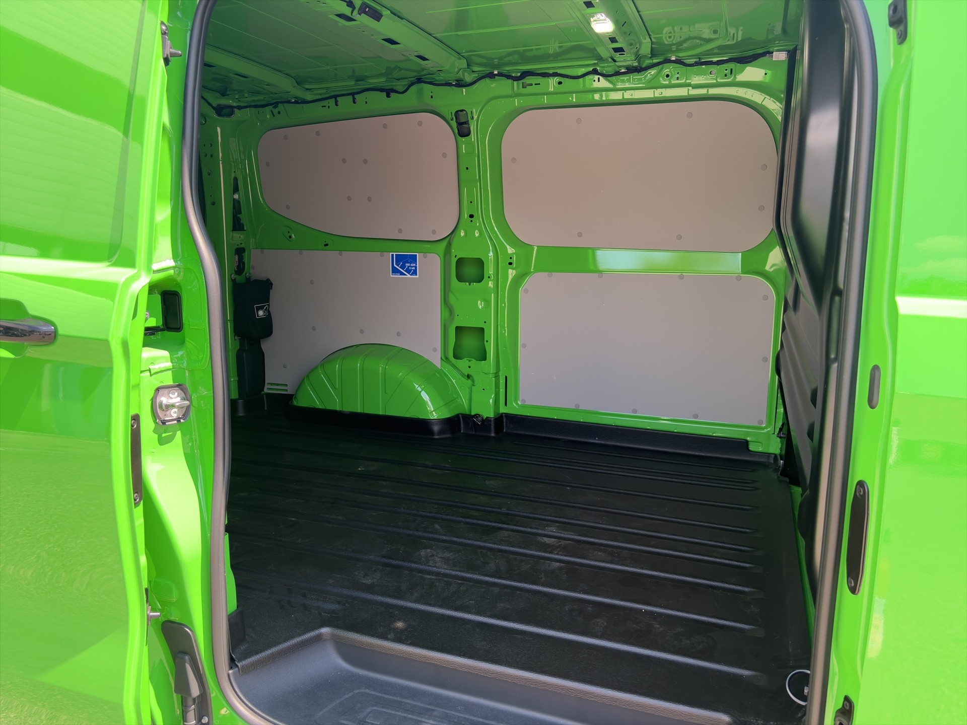 FORD Transit Custom Fourgon 320 L1H1 MS-RT Automat 170 ch 2.0 ecoblue BVA8-image-11