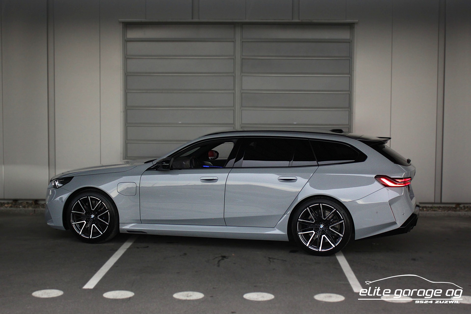 BMW M5 xDrive Touring aus 1. Hand-image-2