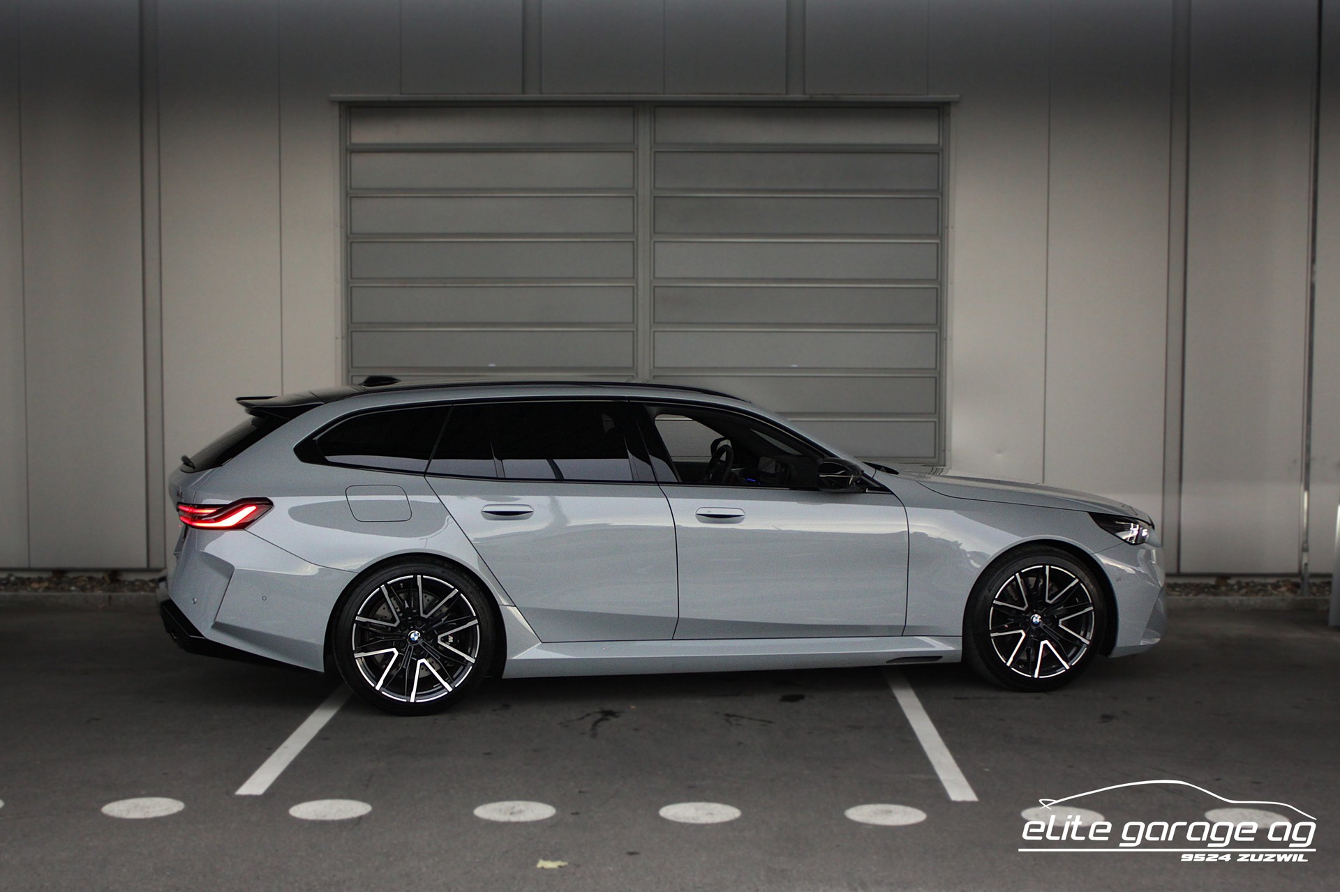 BMW M5 xDrive Touring aus 1. Hand-image-4