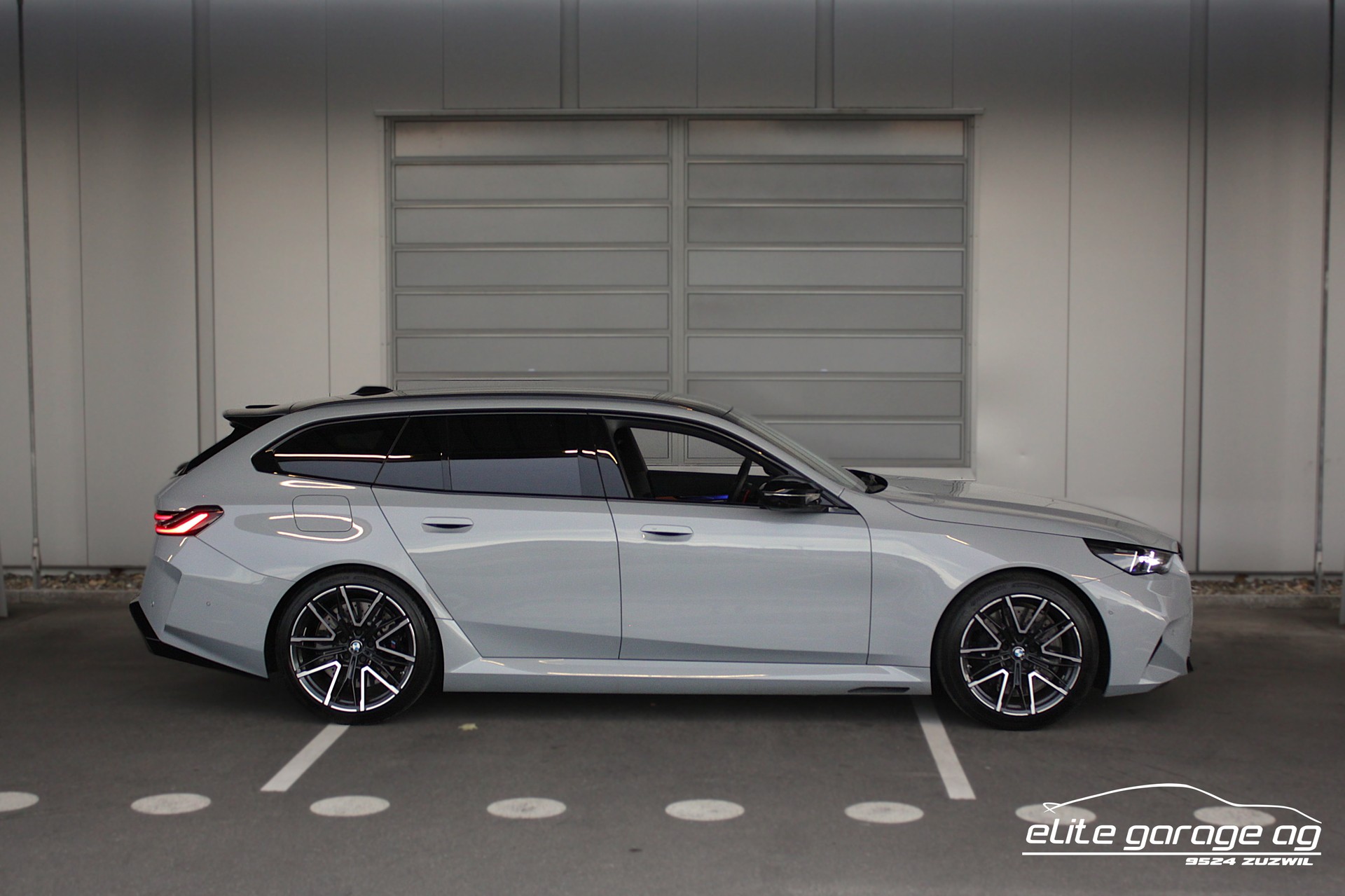 BMW M5 xDrive Touring aus 1. Hand-image-5