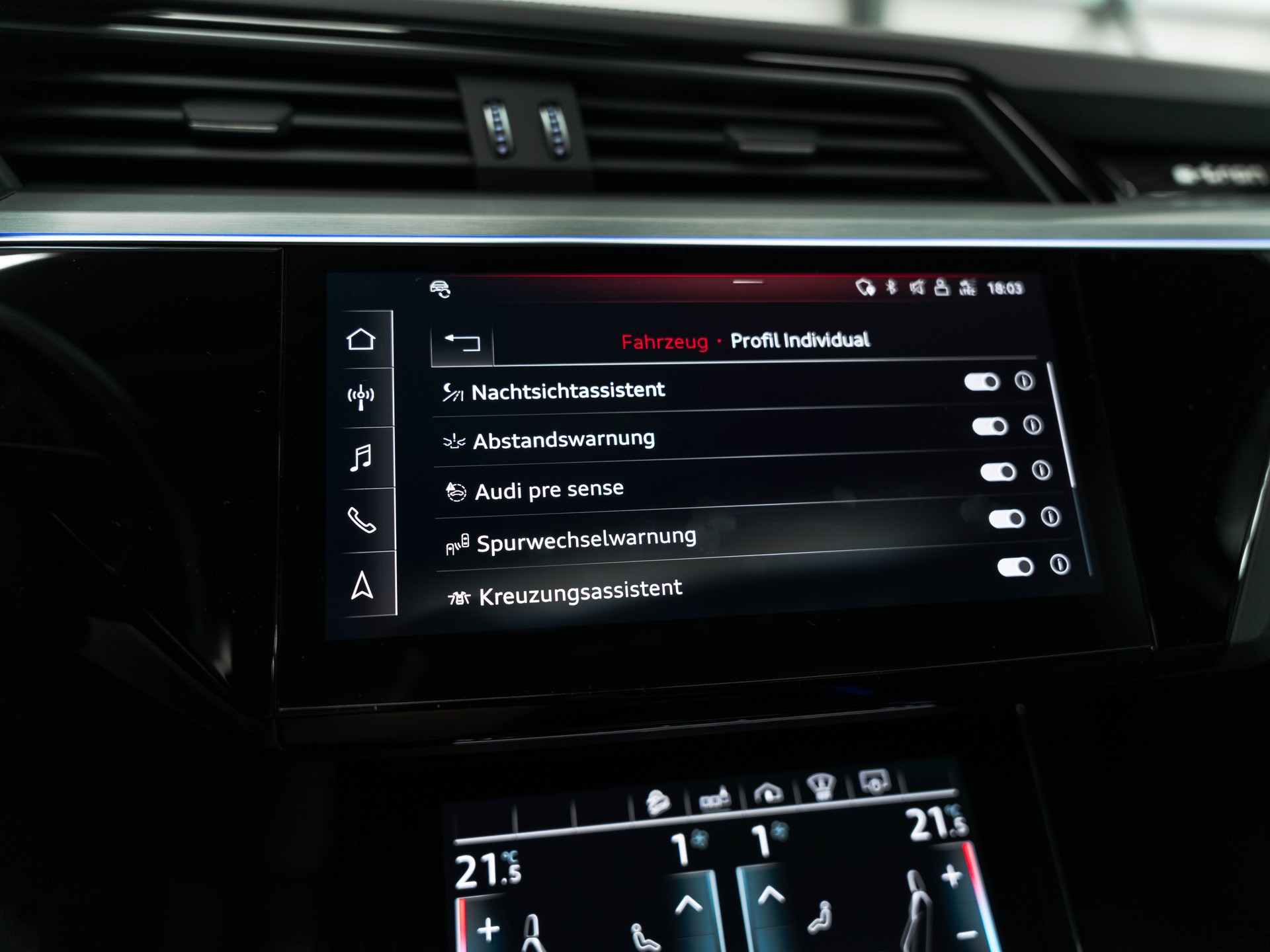 AUDI e-tron 55 Advanced quattro-image-28