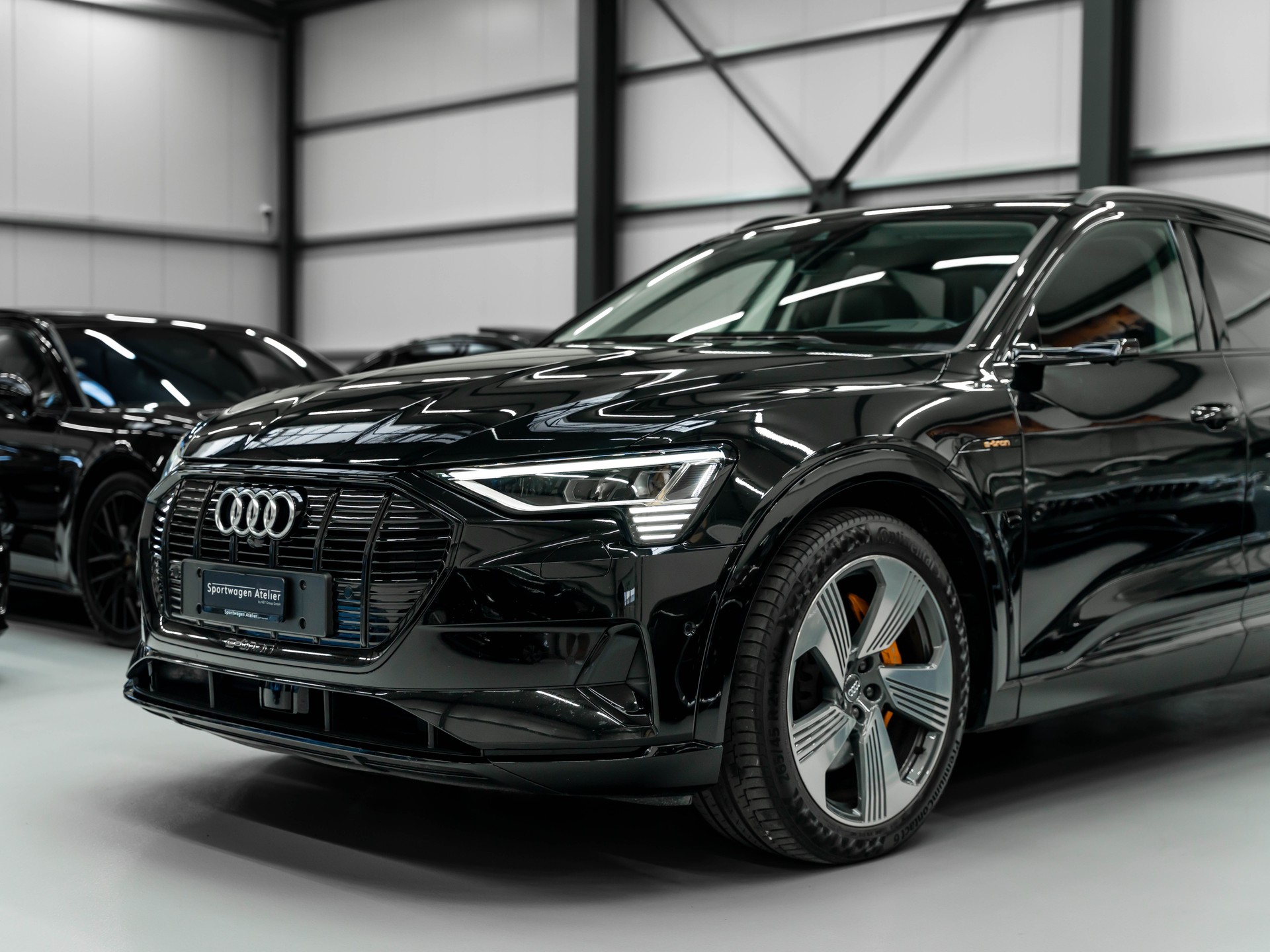 AUDI e-tron 55 Advanced quattro-image-13