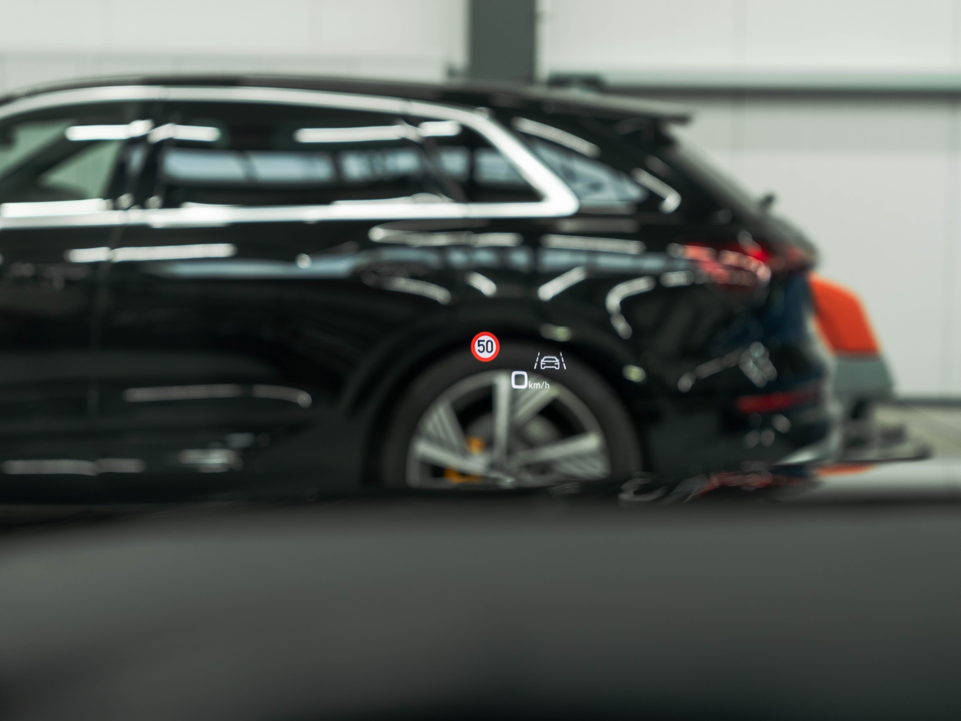 AUDI e-tron 55 Advanced quattro-image-25