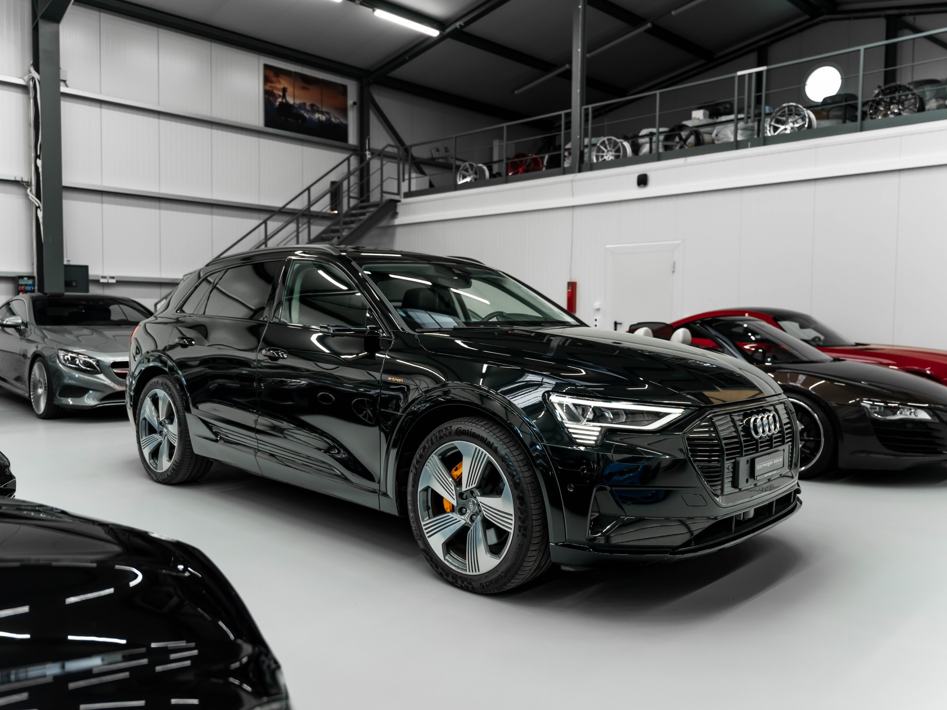 AUDI e-tron 55 Advanced quattro-image-4