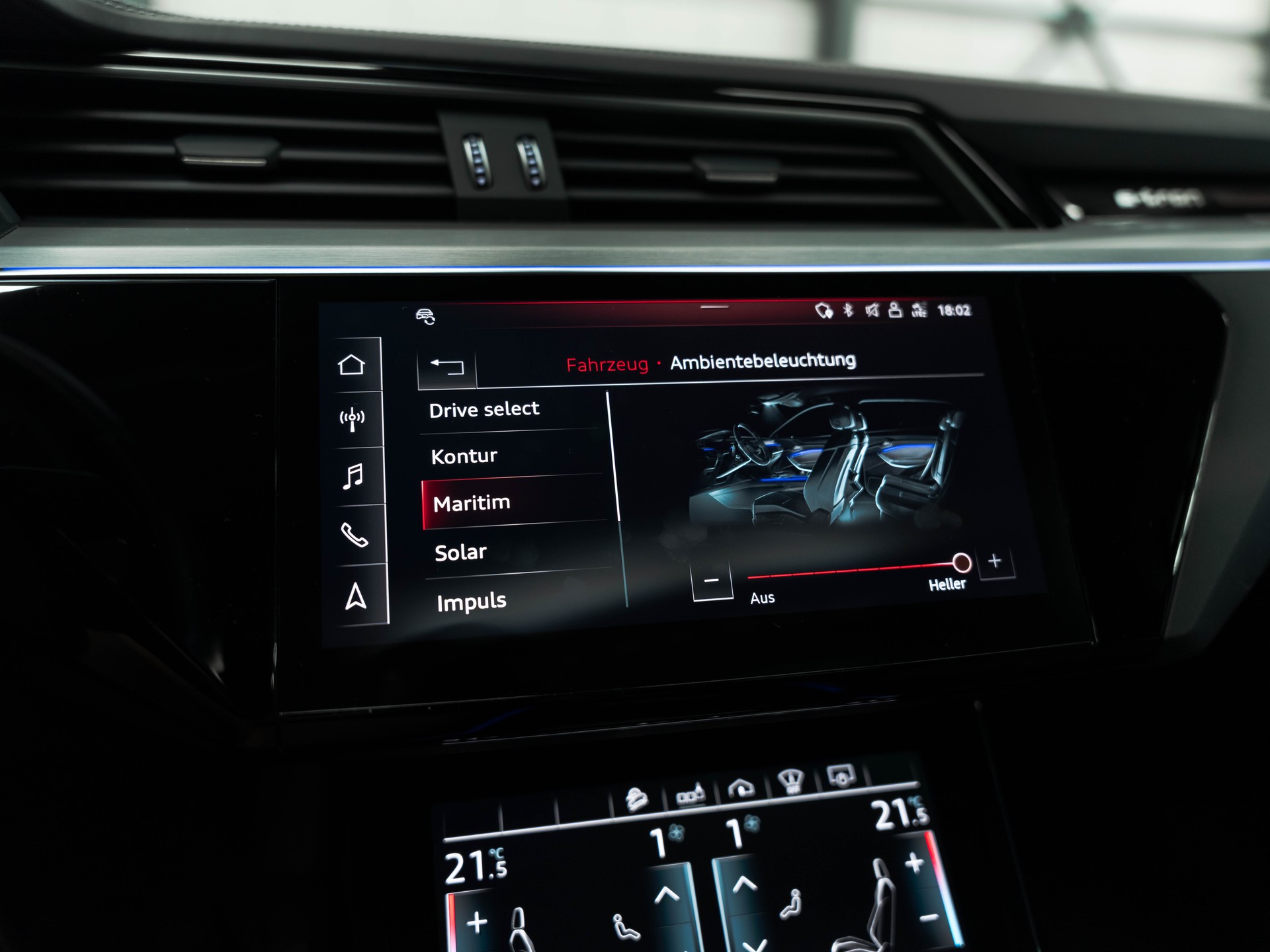 AUDI e-tron 55 Advanced quattro-image-27