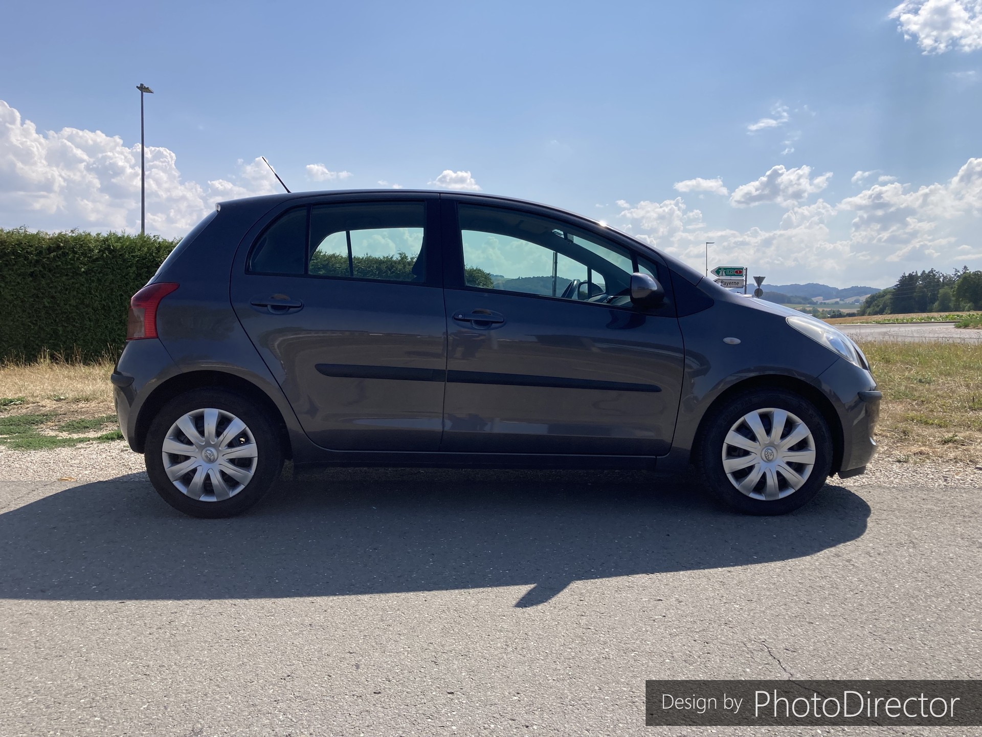 TOYOTA Yaris 1.3 COOL-image-3