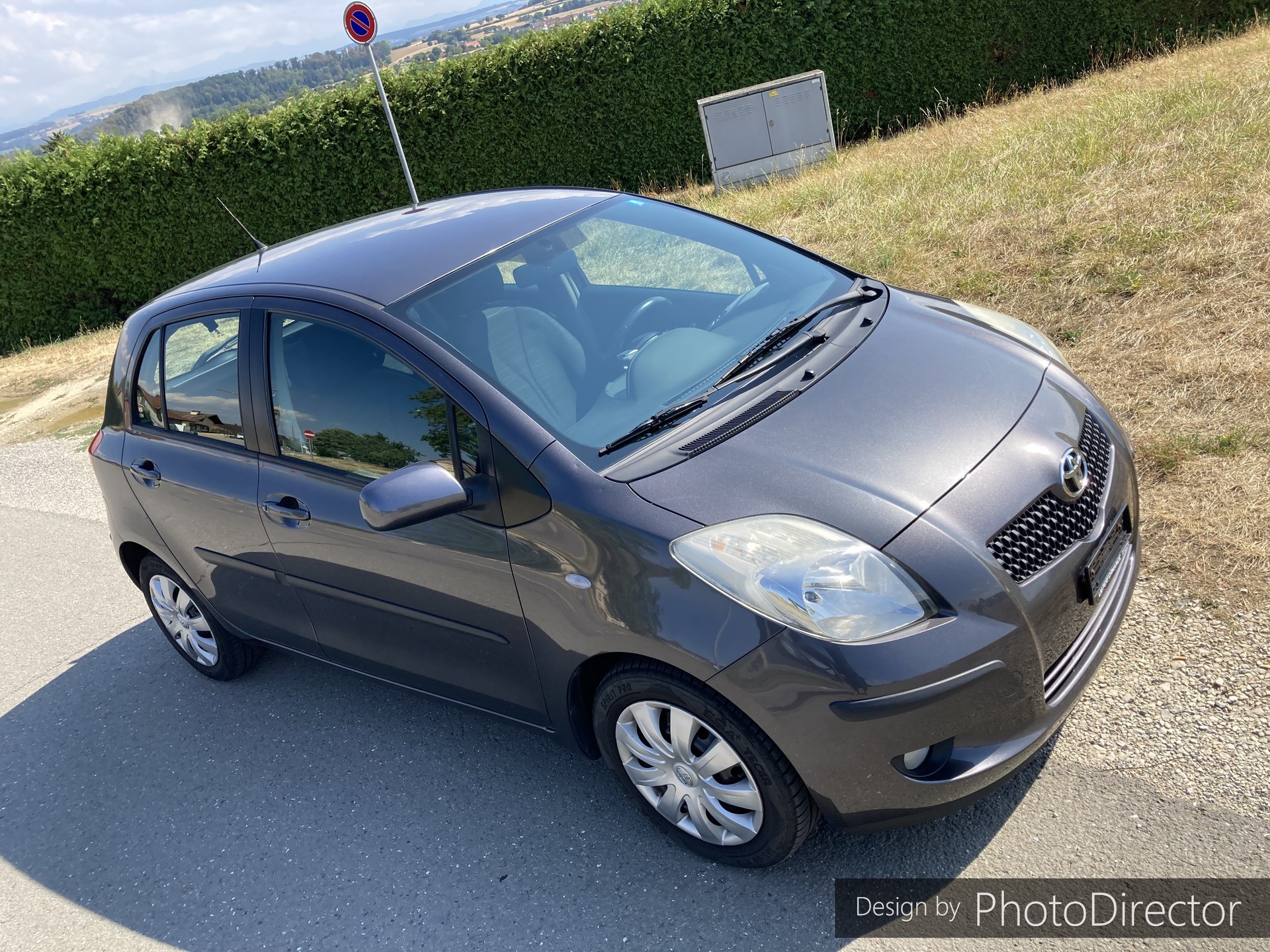TOYOTA Yaris 1.3 COOL-image-14
