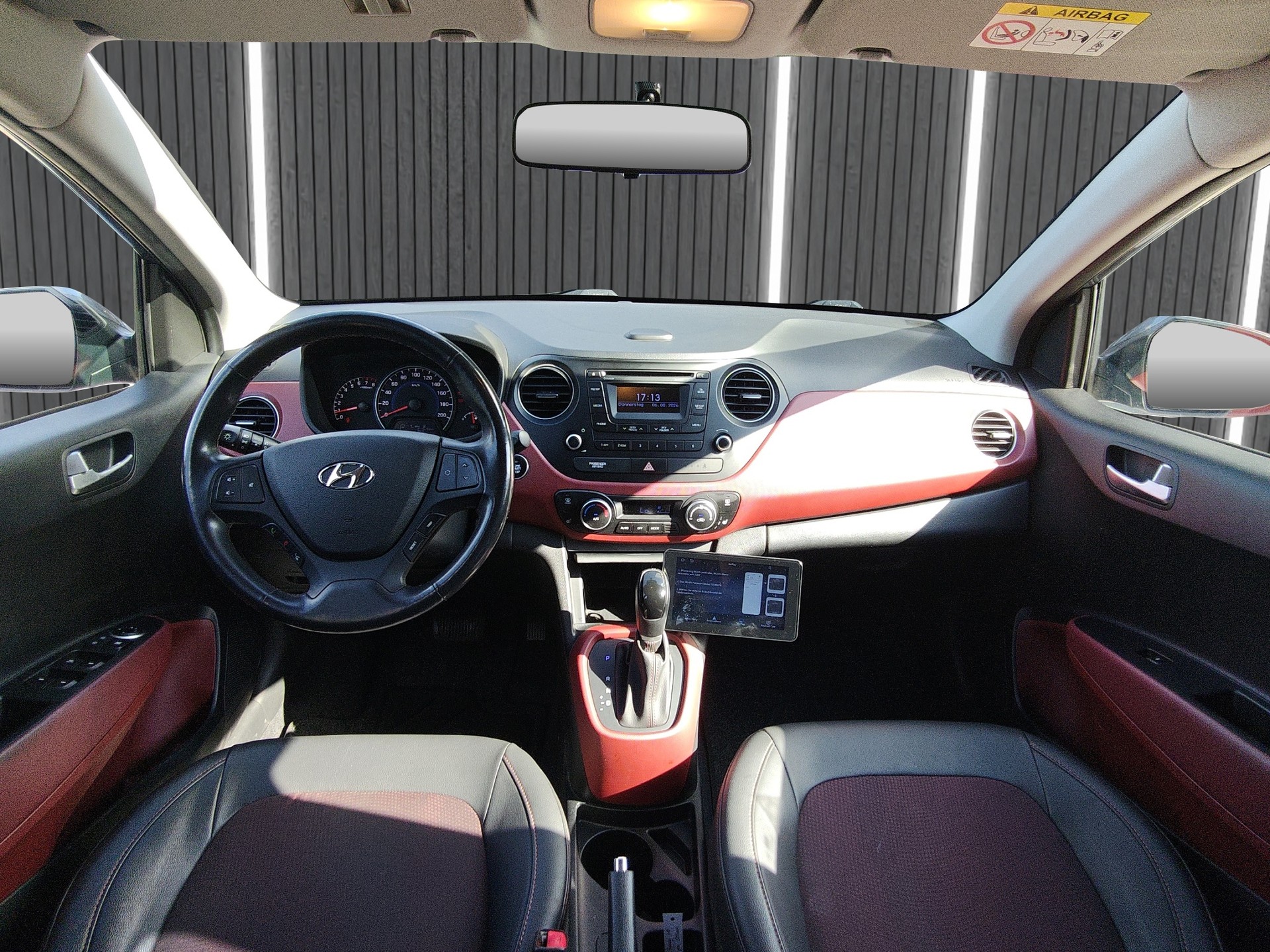 HYUNDAI i10 1.2 Vertex Automatic-image-11