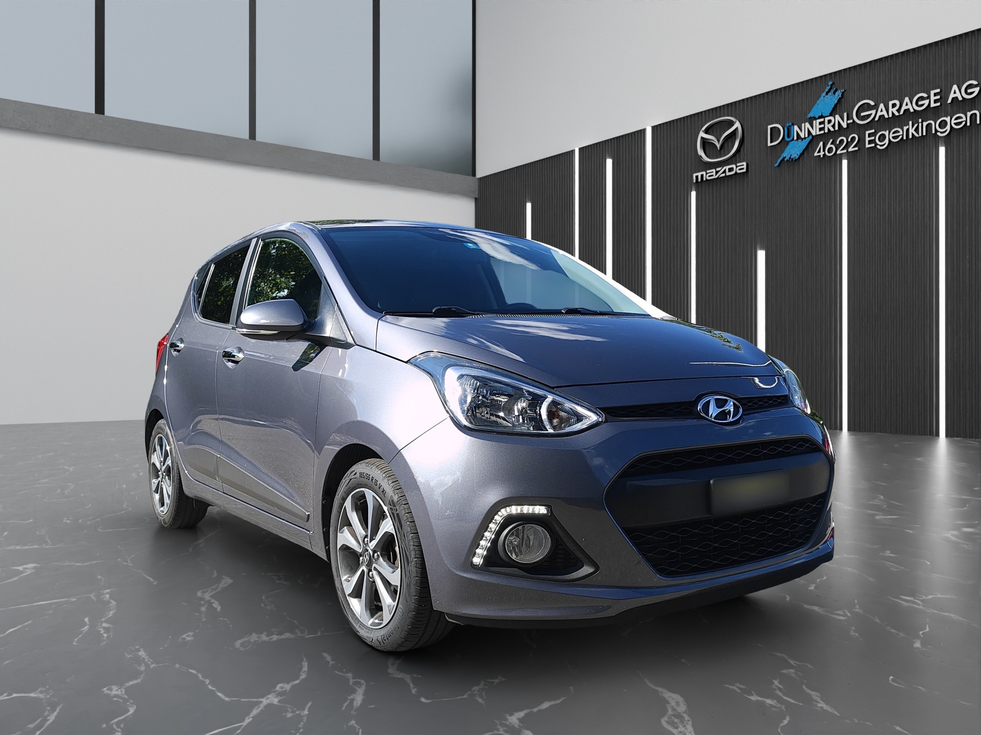 HYUNDAI i10 1.2 Vertex Automatic-image-2