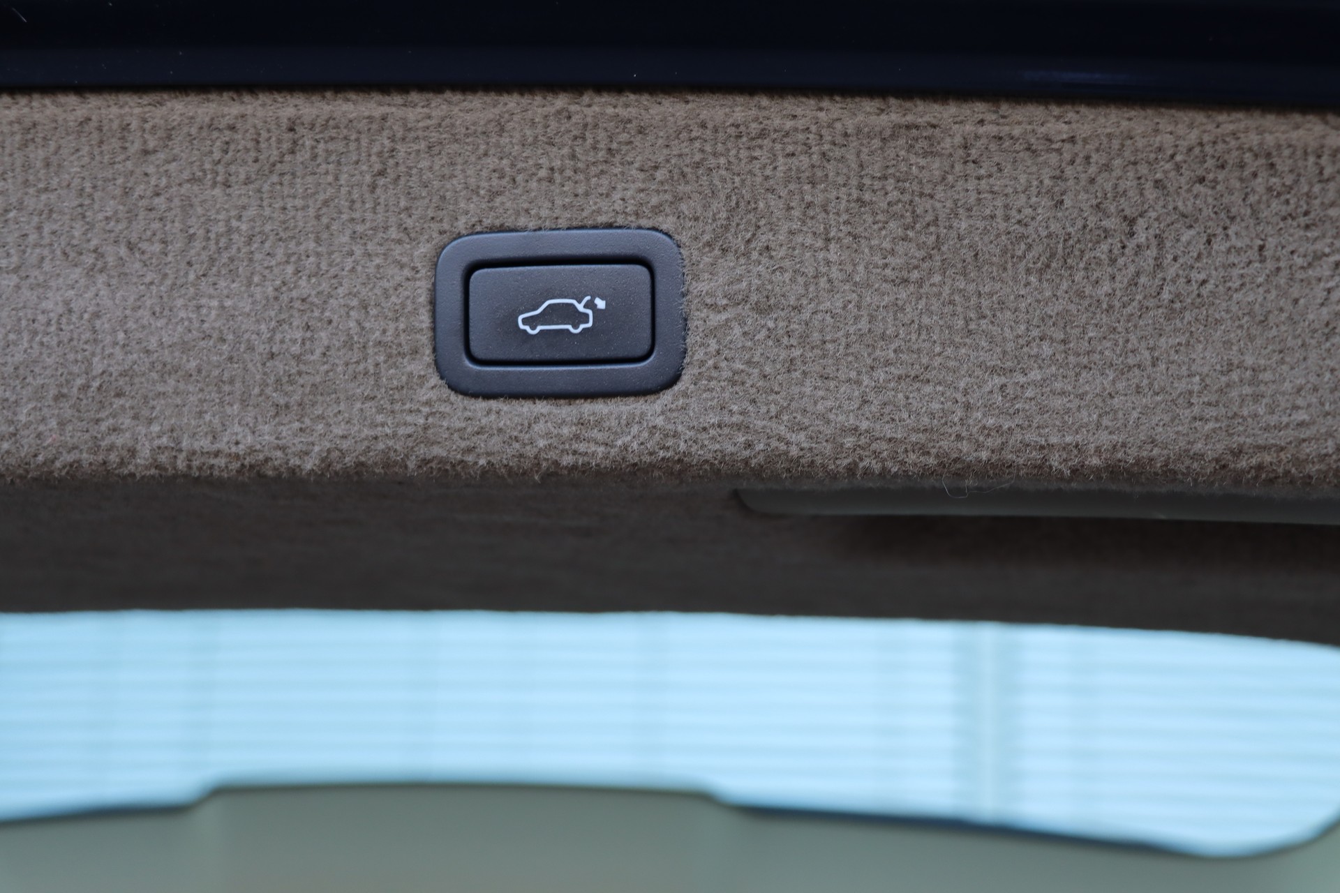 VOLVO XC70 D3 AWD Summum Geartronic-image-10