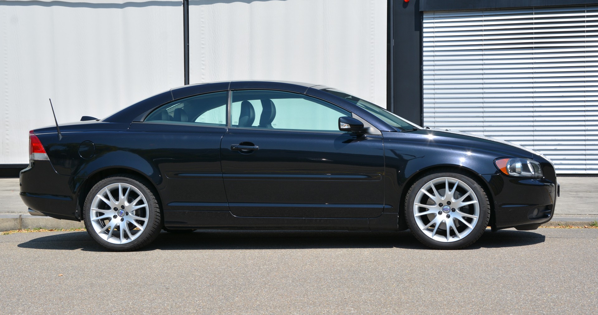 VOLVO C70 D5 Summum Geartronic-image-1