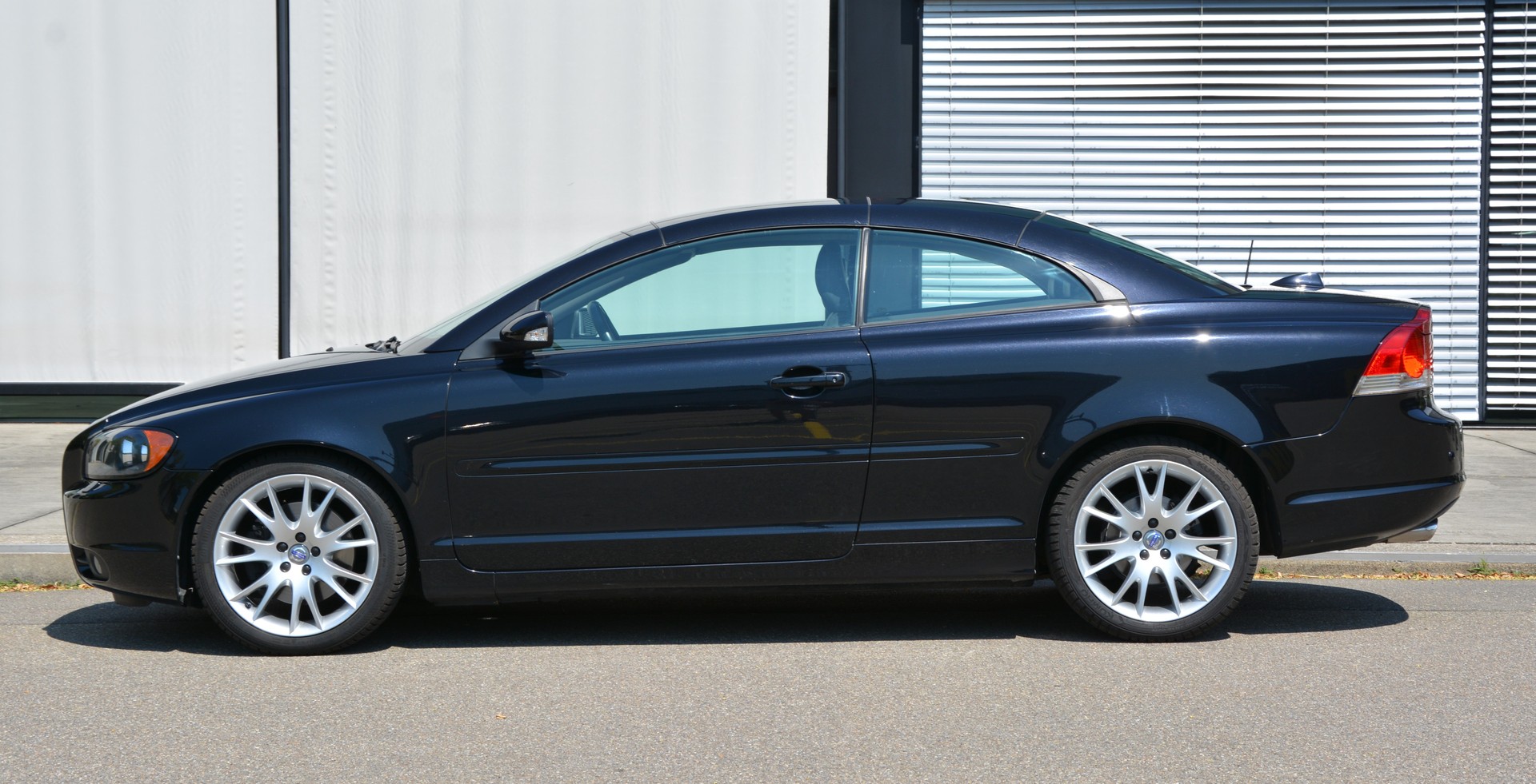 VOLVO C70 D5 Summum Geartronic-image-4