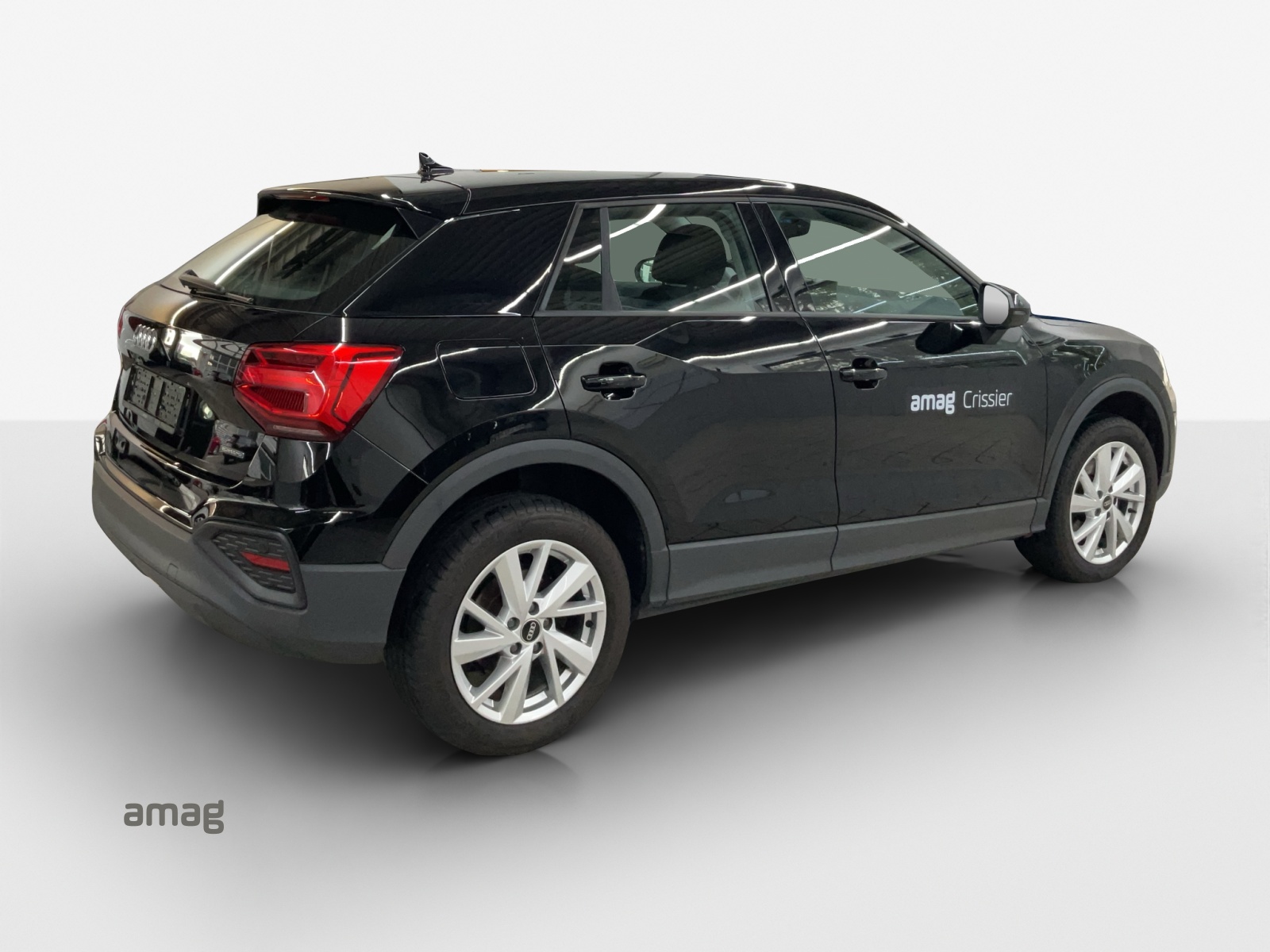 AUDI Q2 40 TFSI Attraction quattro S-tronic-image-4