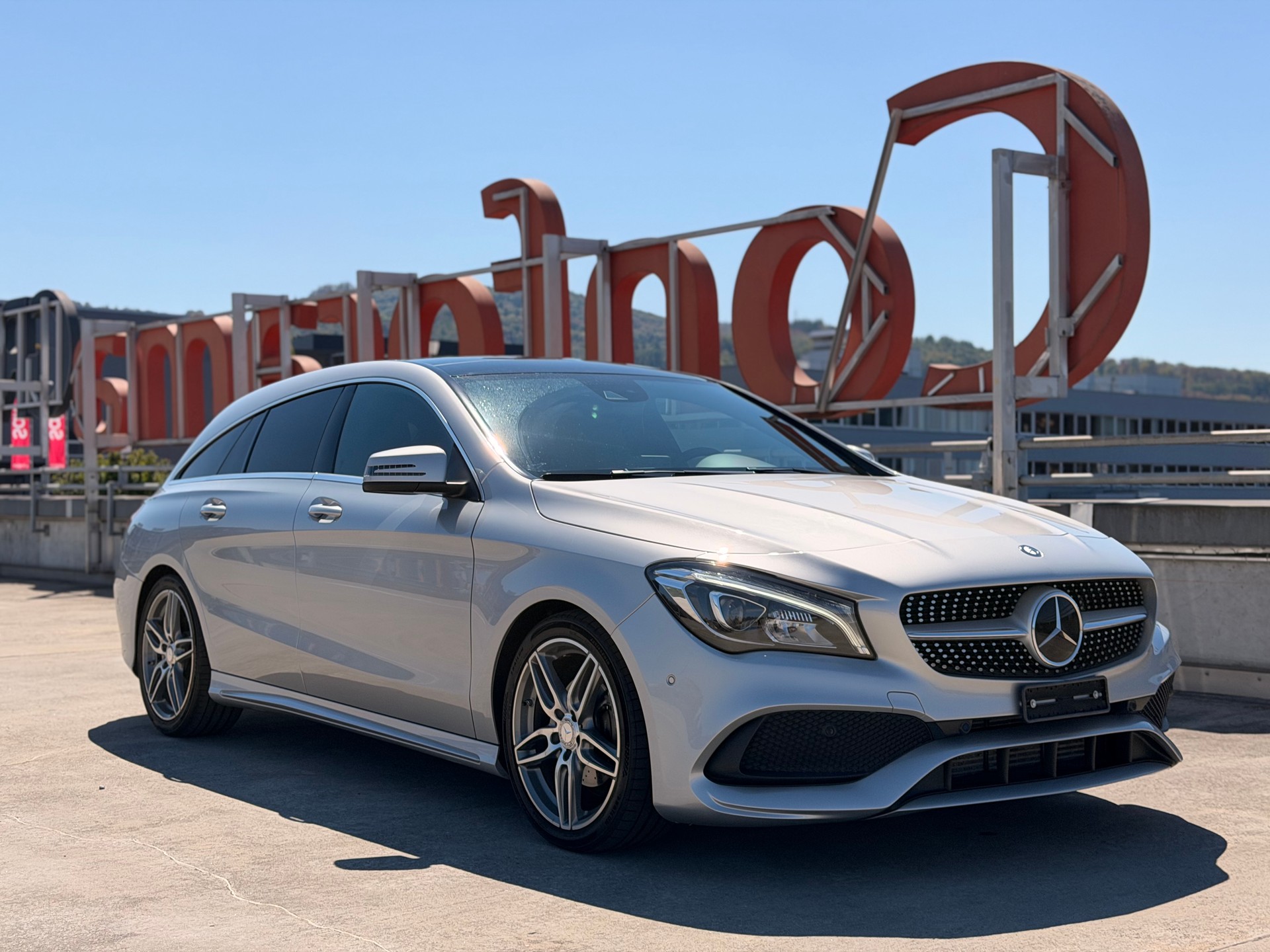 MERCEDES-BENZ Shooting Break 200 AMG - Line 7G-DTC-image-1