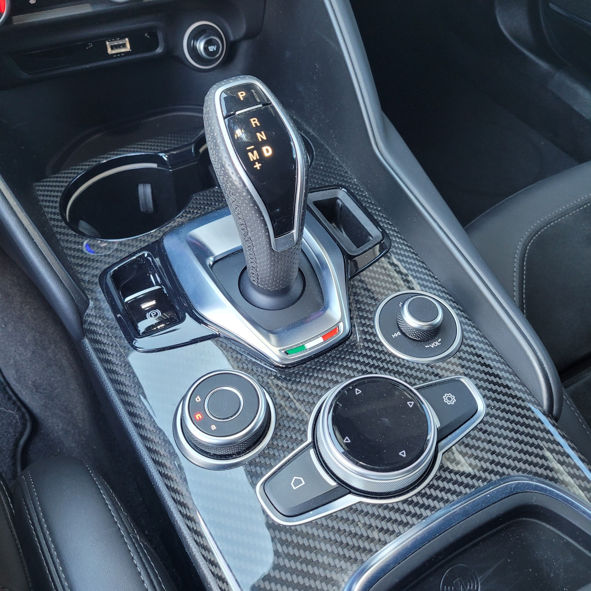 ALFA ROMEO Giulia 2.0 Veloce TI Q4 Automatic-image-13
