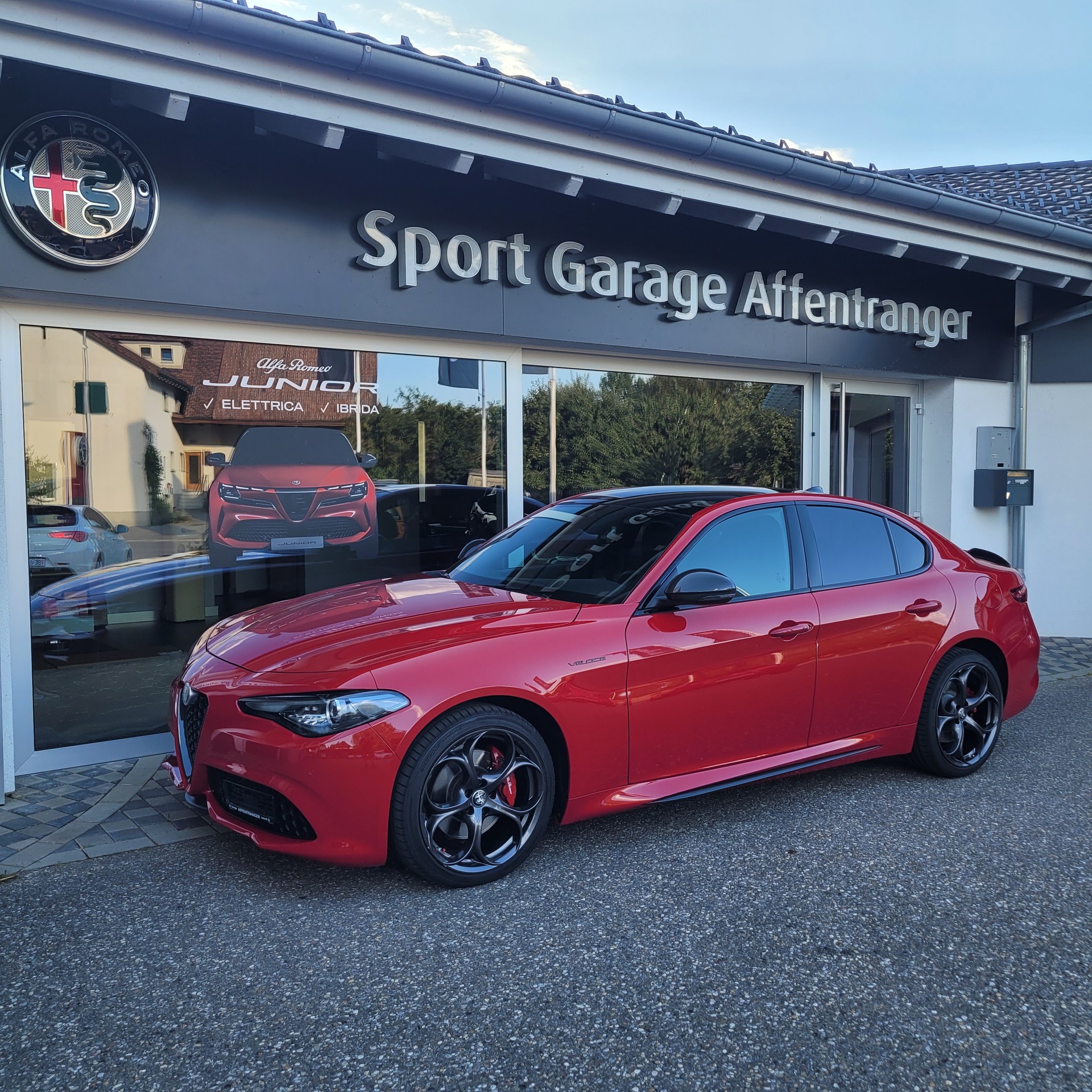 ALFA ROMEO Giulia 2.0 Veloce TI Q4 Automatic-image-0