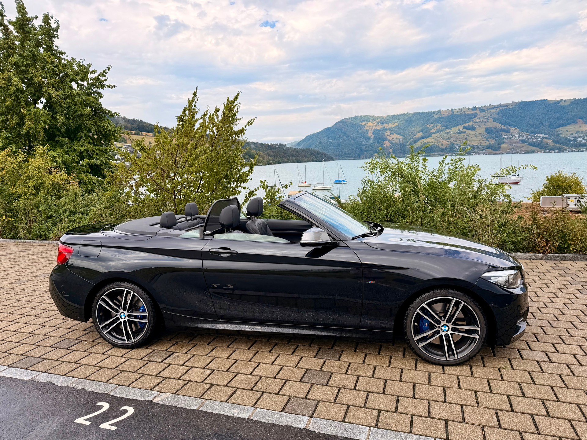 BMW M240i xDrive SAG-image-0