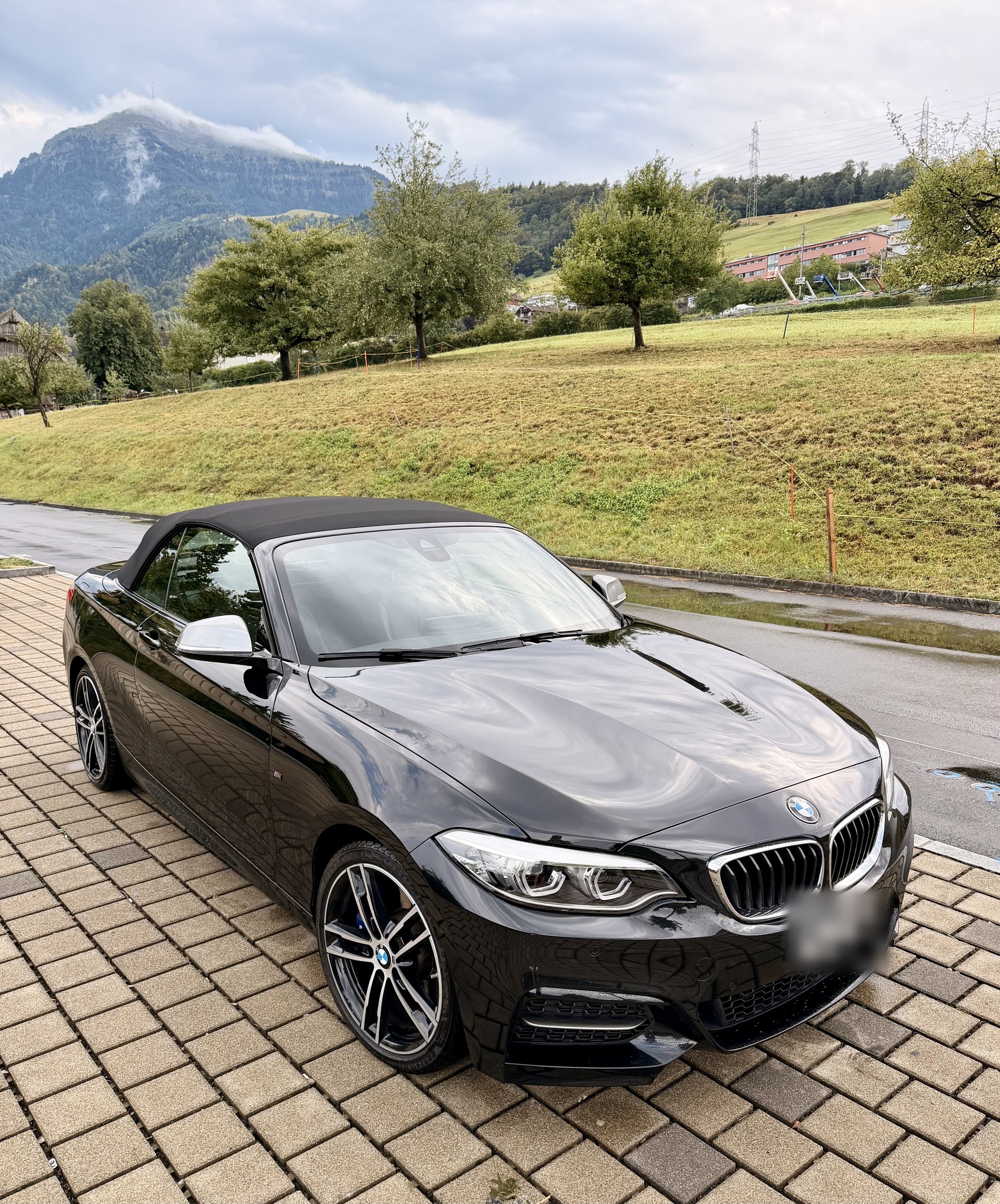 BMW M240i xDrive SAG-image-4