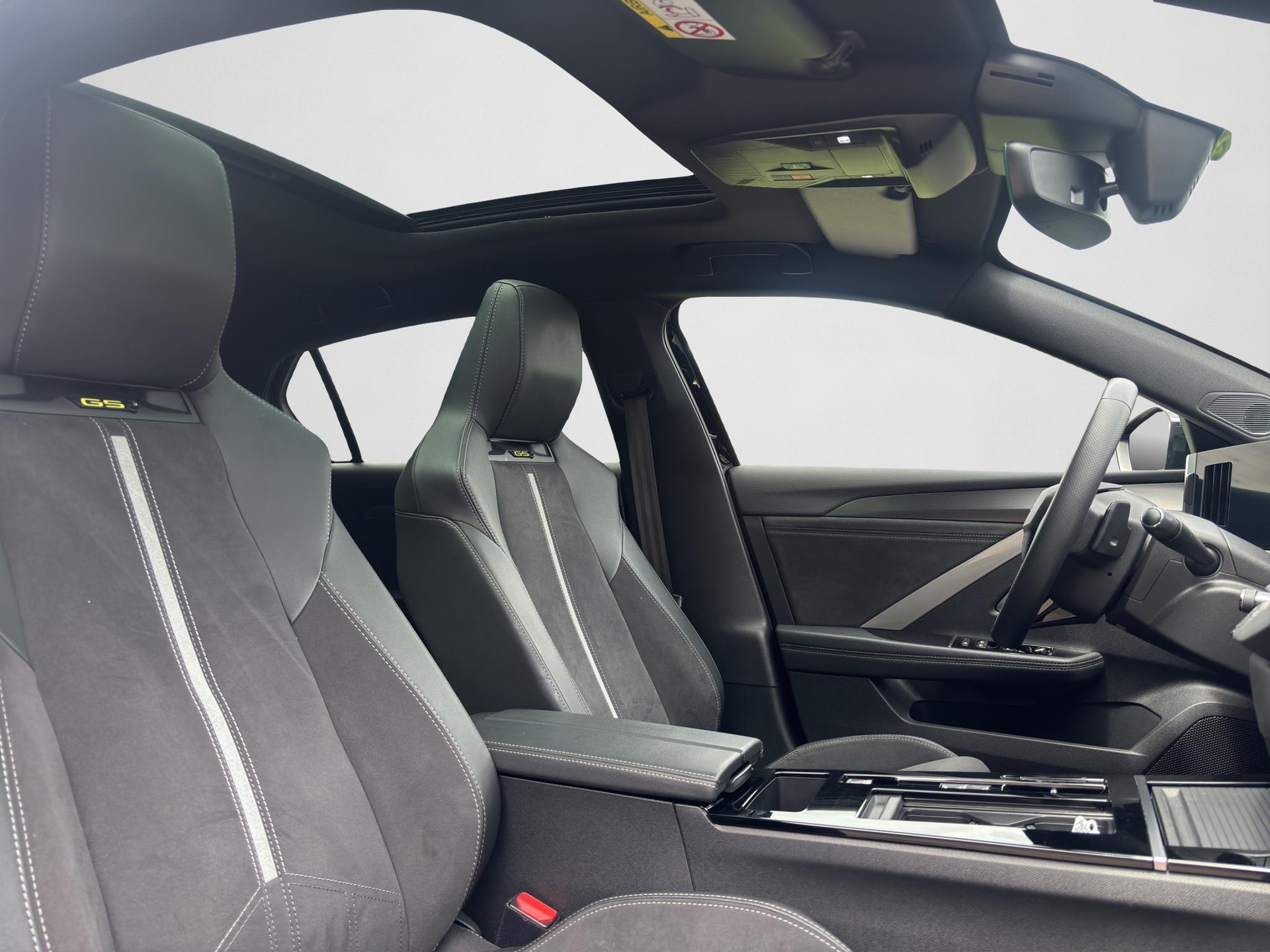 OPEL Astra Sports Tourer 1.6 T PHEV 225 GSe-image-12